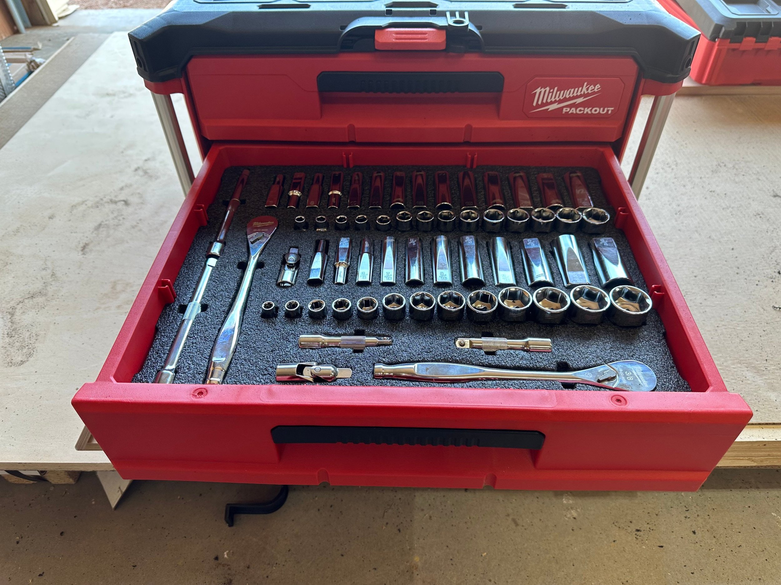 Milwaukee tools SAE model # 48-22-9481 and metric 48-22-9482 — Milwaukee  Tool Inserts