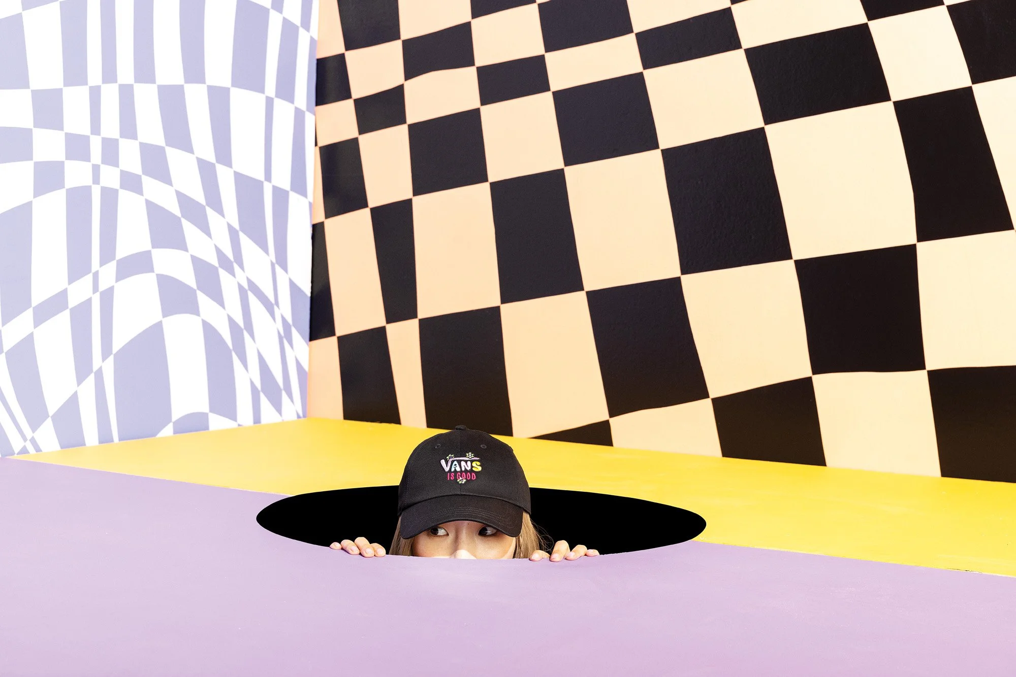 HO22_VN0007VWBLK_IreneisgoodCoursideHat_Black_Elv1.jpg