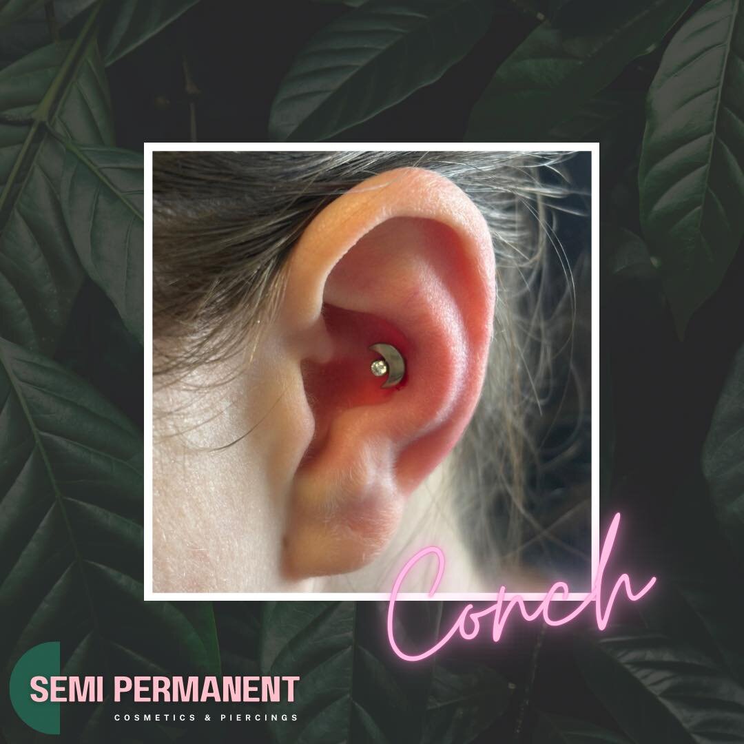 Conch piercing with the Premium Moon attachment 🌙 
Watch 👀 our socials for D E A L S 👀 

#conch #piercing #conchpiercing #new #hole #newhole #glitz #earring #titanium #Cardiff #body #cardiffbodypiercer #cardiffbodypiercings #expressyourself #fully