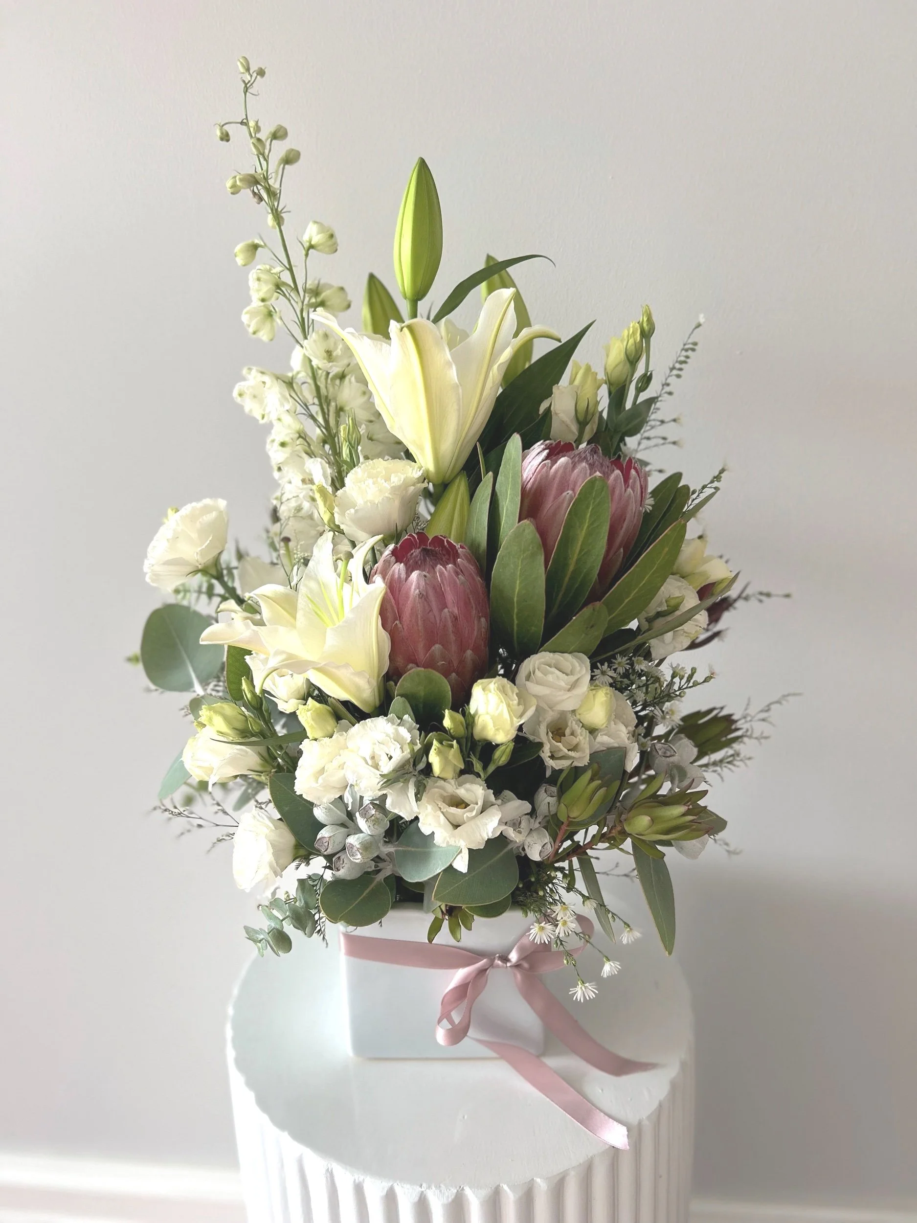Sympathy Flowers Bacchus Marsh and Melton. Send Condolences to a loved one In Bacchus Marsh Vic with a Stunning Sympathy arrangement