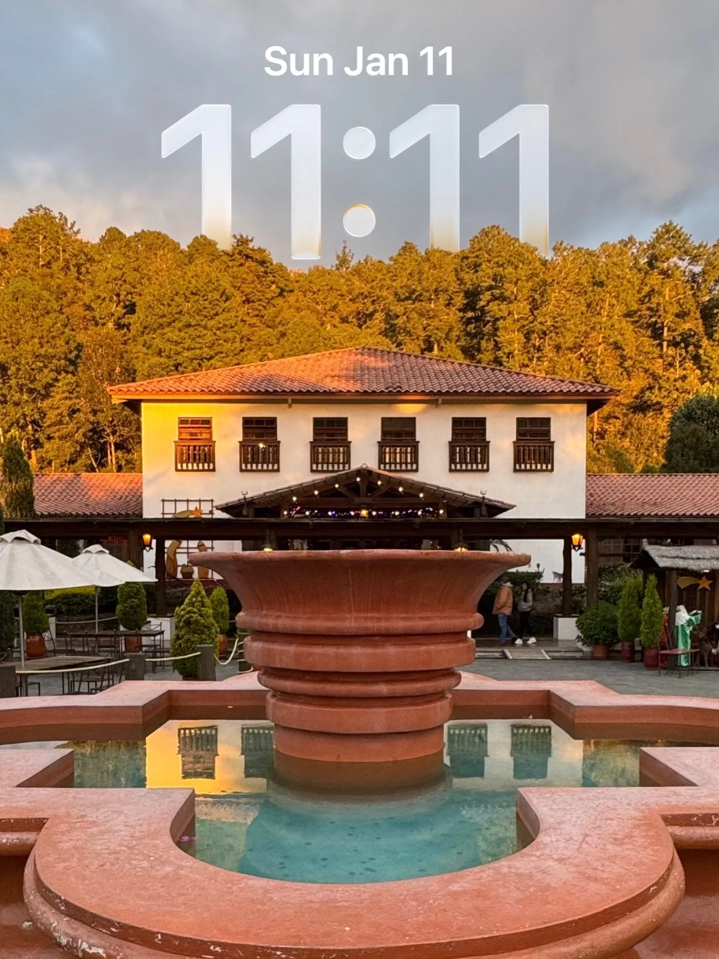 January 11 &middot; 1/11
Some dates carry a quieter kind of meaning.
Not loud.
Not urgent.
But felt.
In numerology, numbers are viewed as symbols of pattern and relationship&mdash;an ancient way of understanding cycles, timing, and inner experience. 