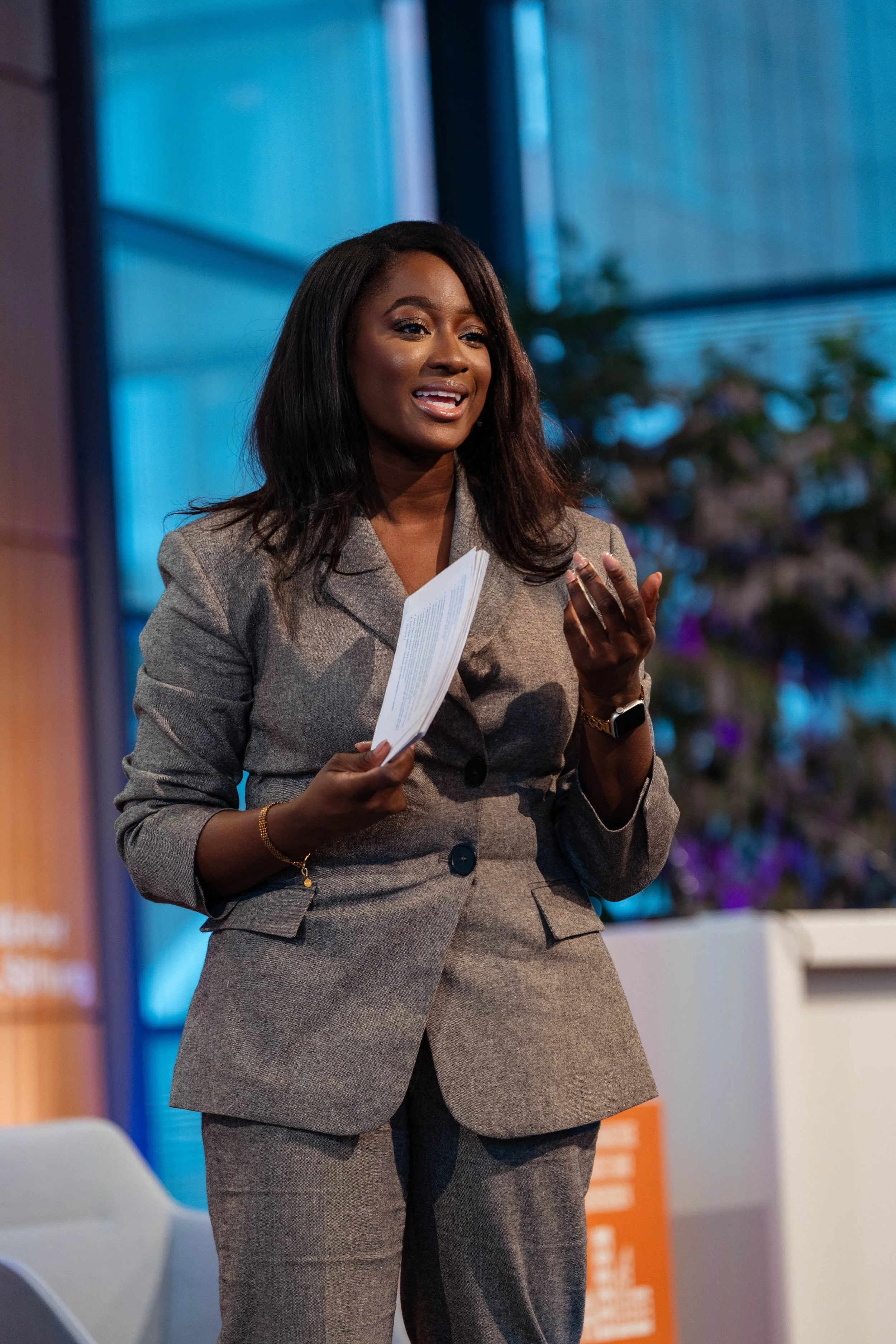 Martina Offeh, event host, conference moderator, Hamburg