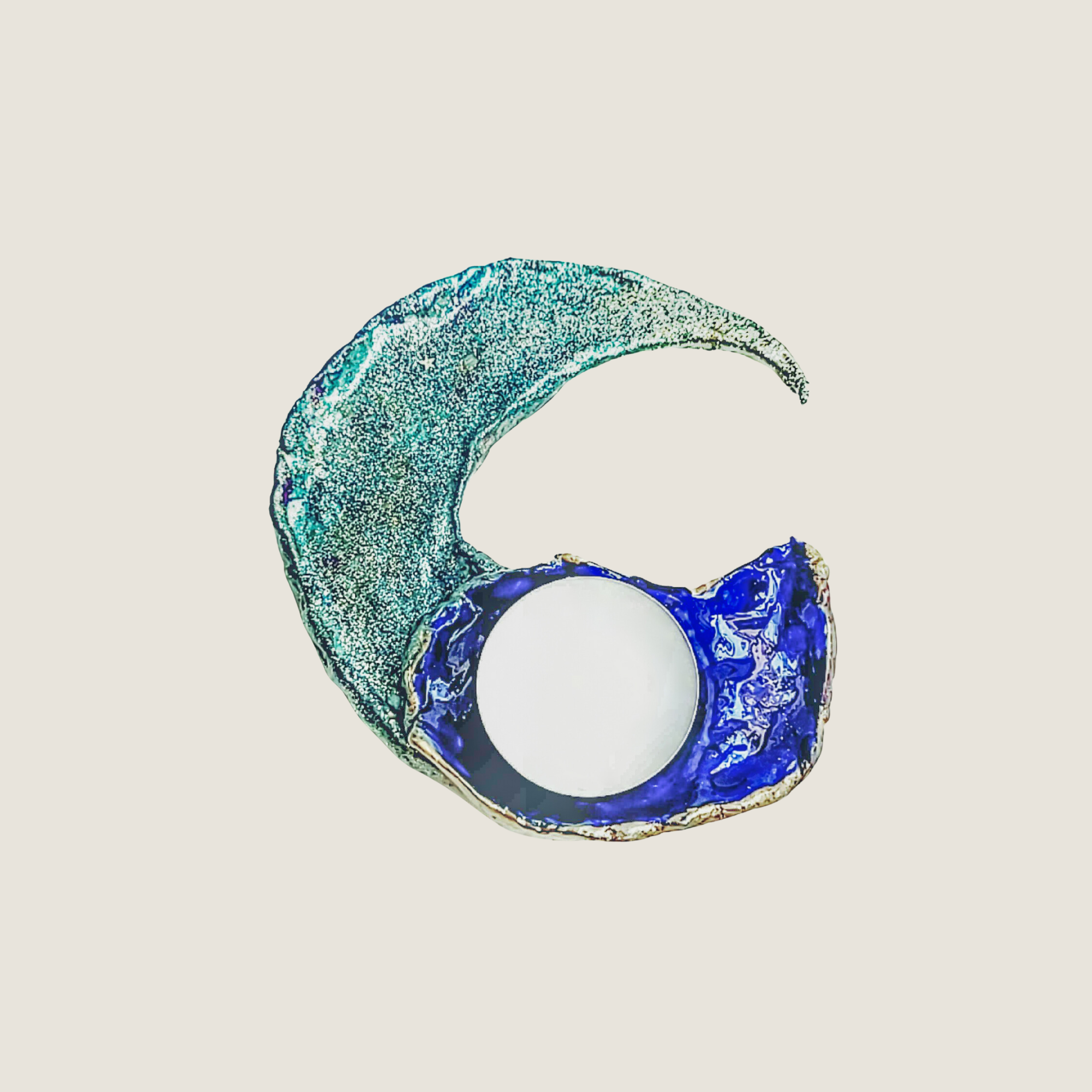 Lunar-Crest-Candle-Holder-Front-View-Crescent-Moon-Design (3).png