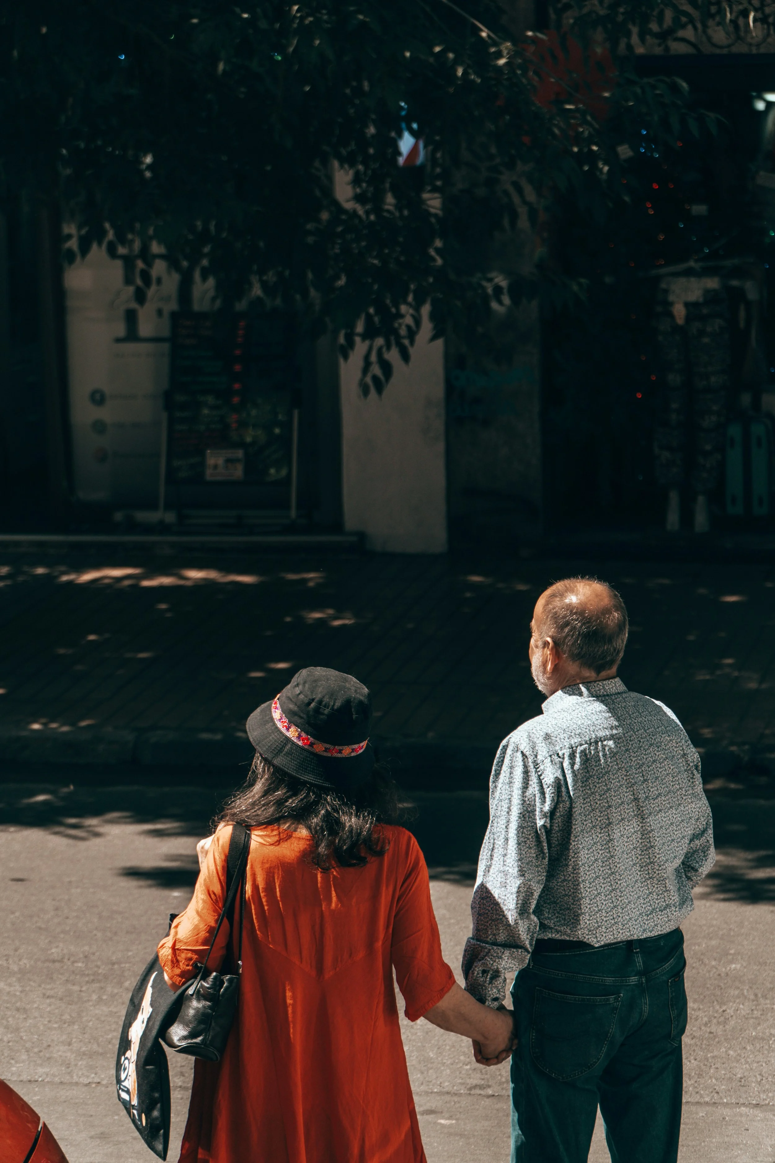 Anxiety in Middle Age: Why You May Feel More Anxious in Your 40s &amp; 50s