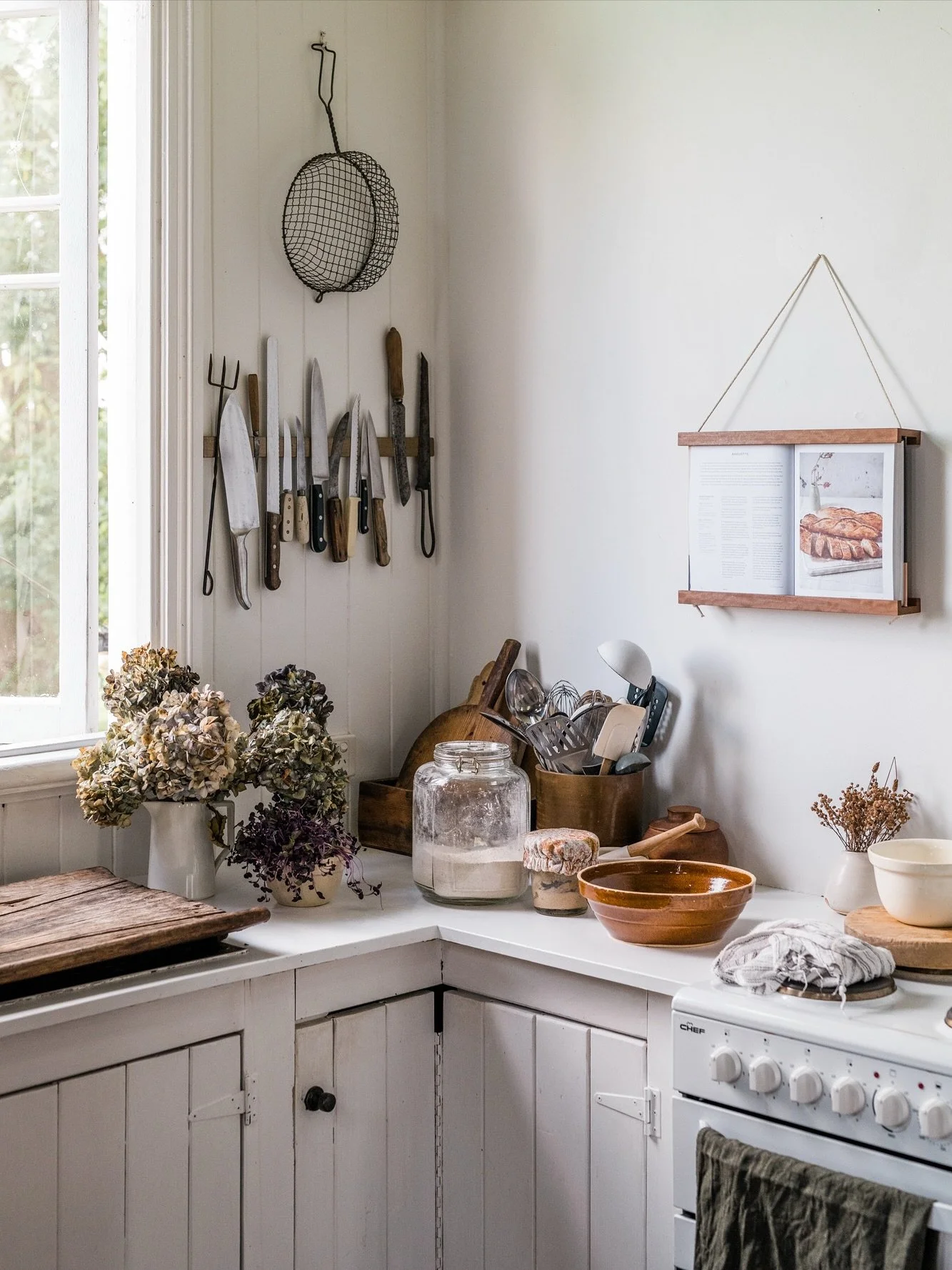 📷 Interior Photography Workshop &ndash; Saturday 29 November

Tickets are now live for a workshop at the church home of my talented friend and stylist Cheryl AKA @albertandgrace.

Here, I will be sharing my approach to shooting humble homes, curated