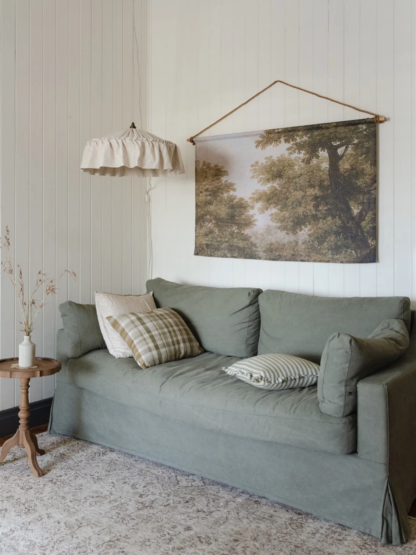 Recent product styling and photography for @rambleinteriors looking right at home in my living room.

How grateful I am to have built a business where I create work for other female small business owners, that are doing amazing creative things. Alici