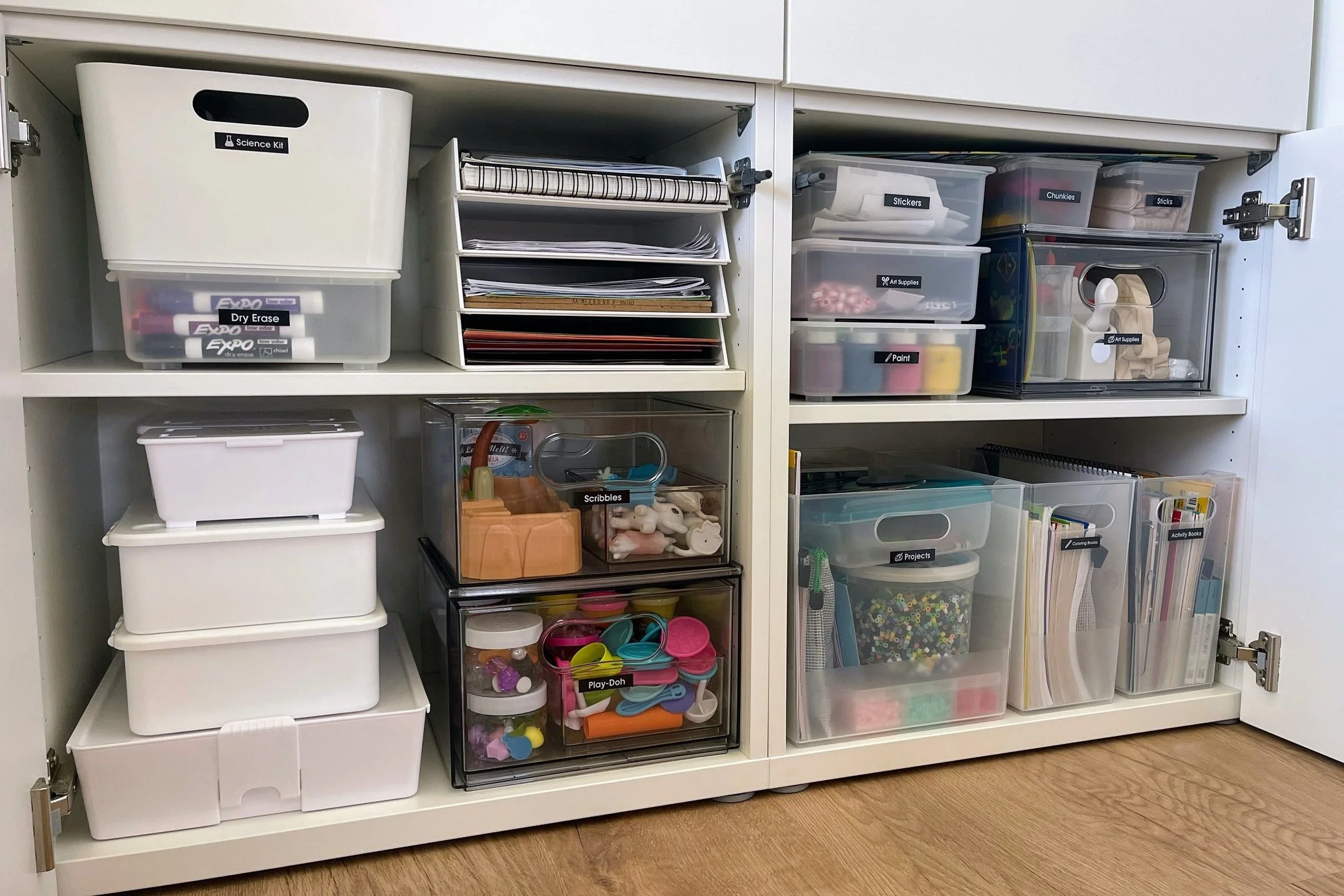 Personalized home organizing solutions for functional, beautifully organized living spaces.