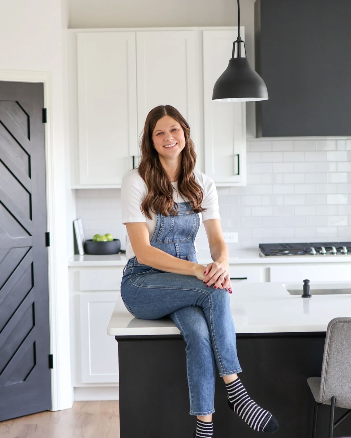 🌿✨ Spring cleaning season is here&mdash;time to clear the clutter and refresh your home! ✨🏡

Tired of tackling the mess alone? White Space Organizing is here to help! From garages and closets to kitchens and playrooms, we turn overwhelming spaces i
