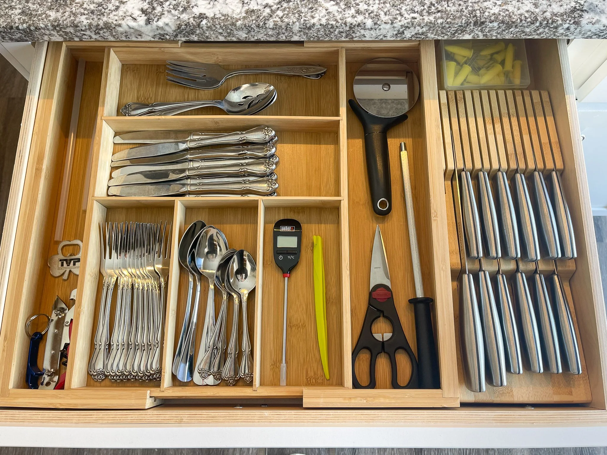 Kitchen drawer organizing after decluttering everyday items
