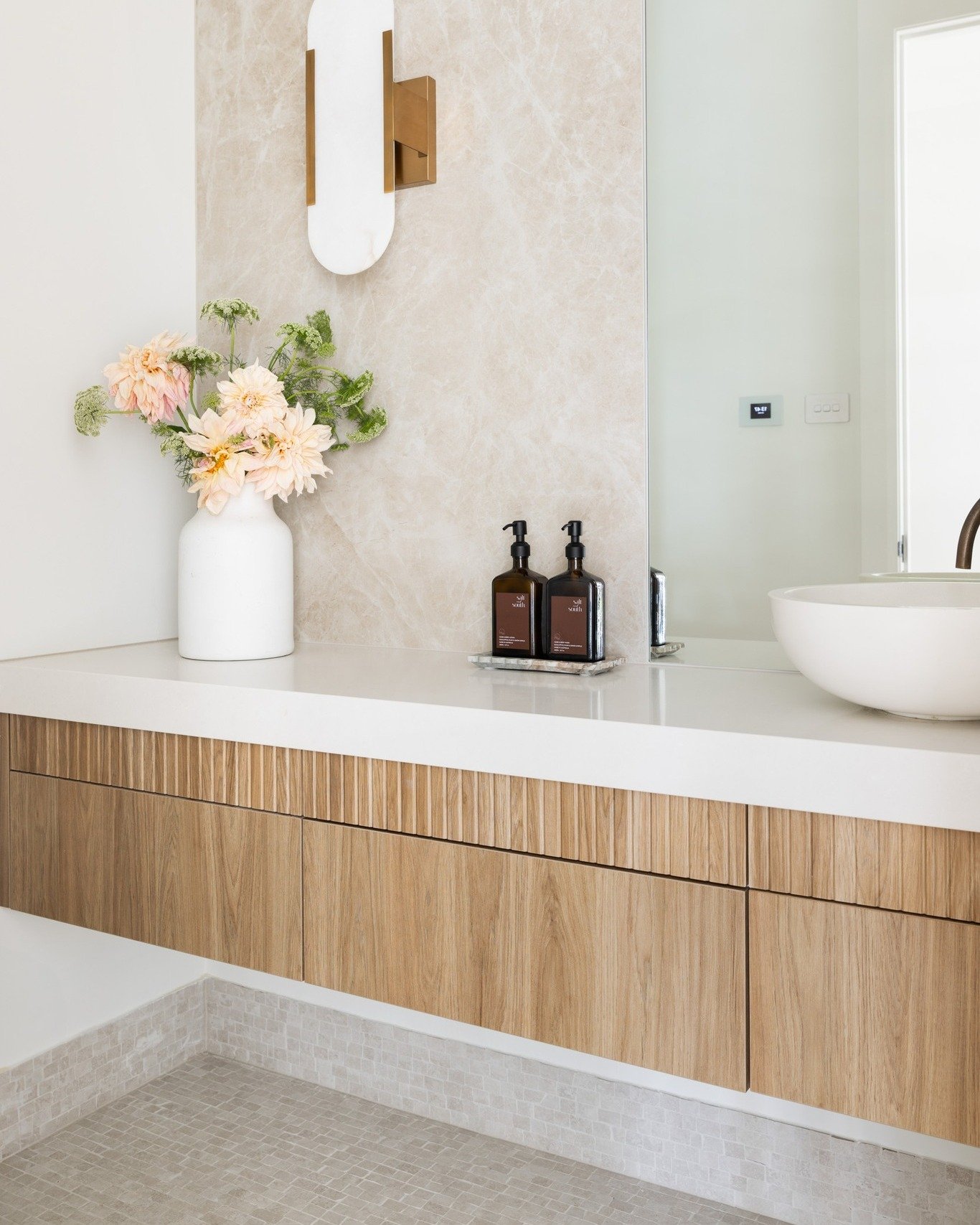 Small in size, big on impact.

The powder room is one of the most visible spaces in a home.  It&rsquo;s where guests linger, notice the details, and quietly form opinions. 👀 
Which is why it needs to work hard on both fronts: practical enough for ev