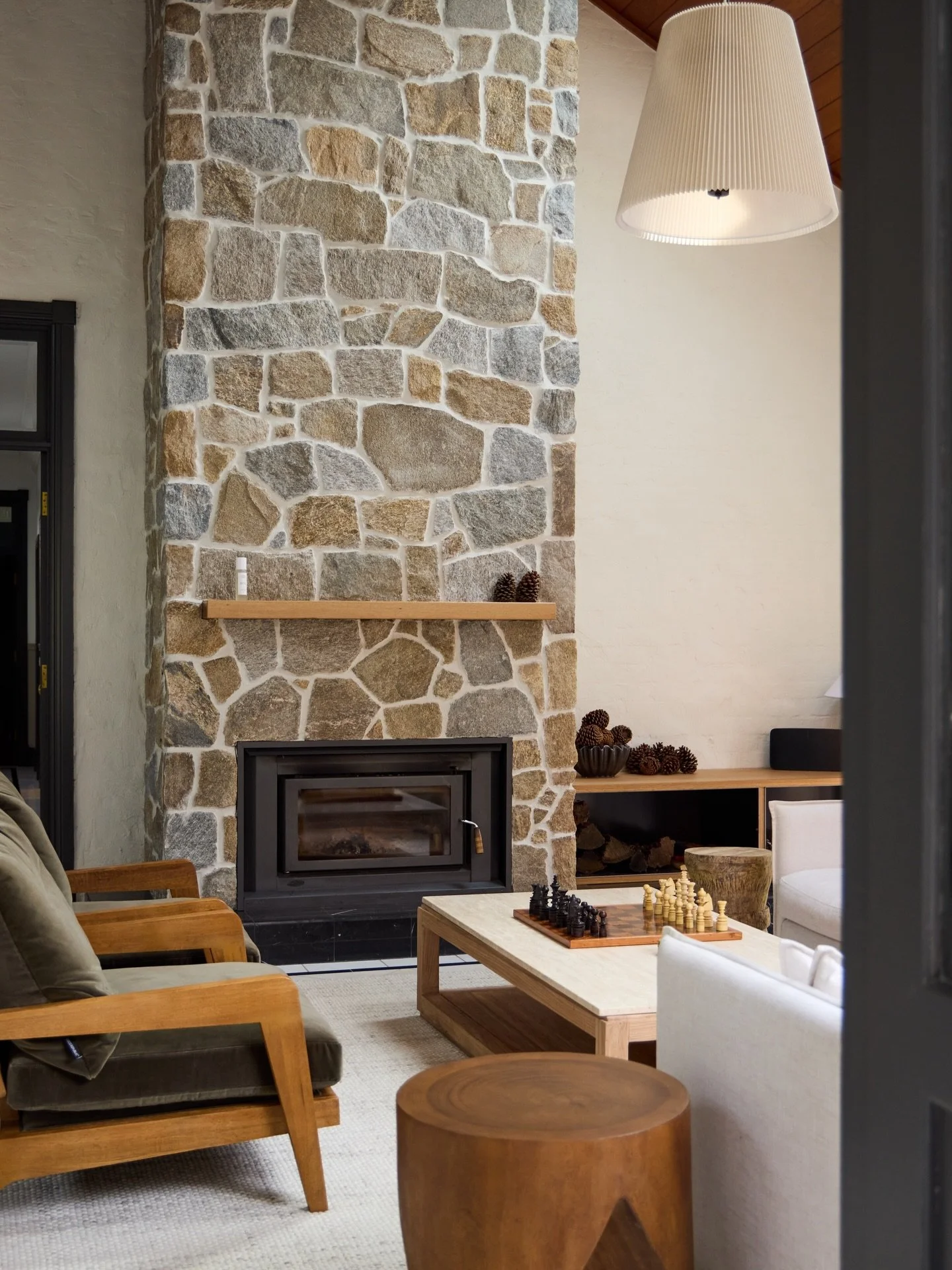 BEFORE &amp; AFTER

Last year we were working on a transformation of a stunning home in Berry, and we have NEWS.

1. The project is complete, the transformation is DRAMATIC (even though almost entirely cosmetic). 
2. You can stay in the house!!! That