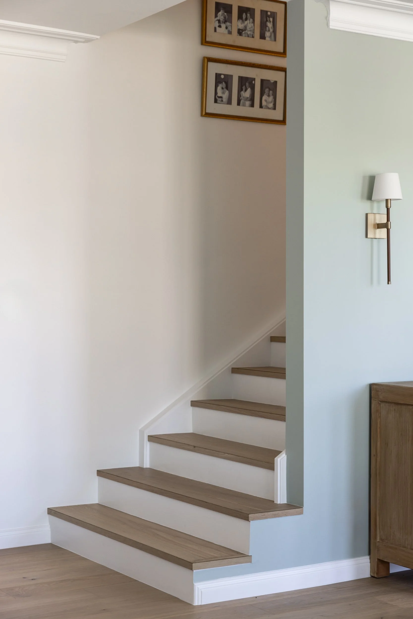 modern staircase update