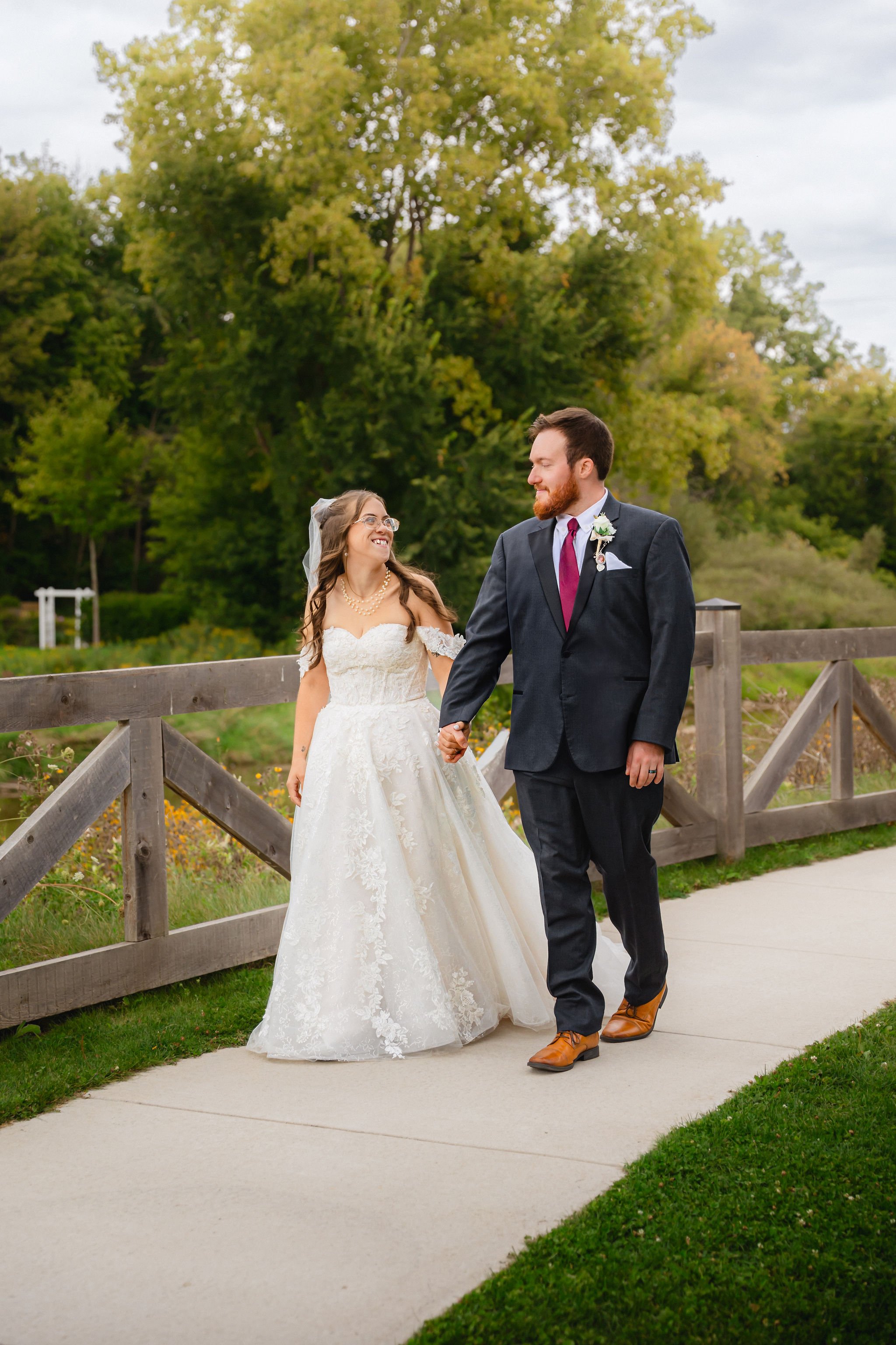 TheJacobsens-Bride&Groom-RusticLensLLC-022.jpg