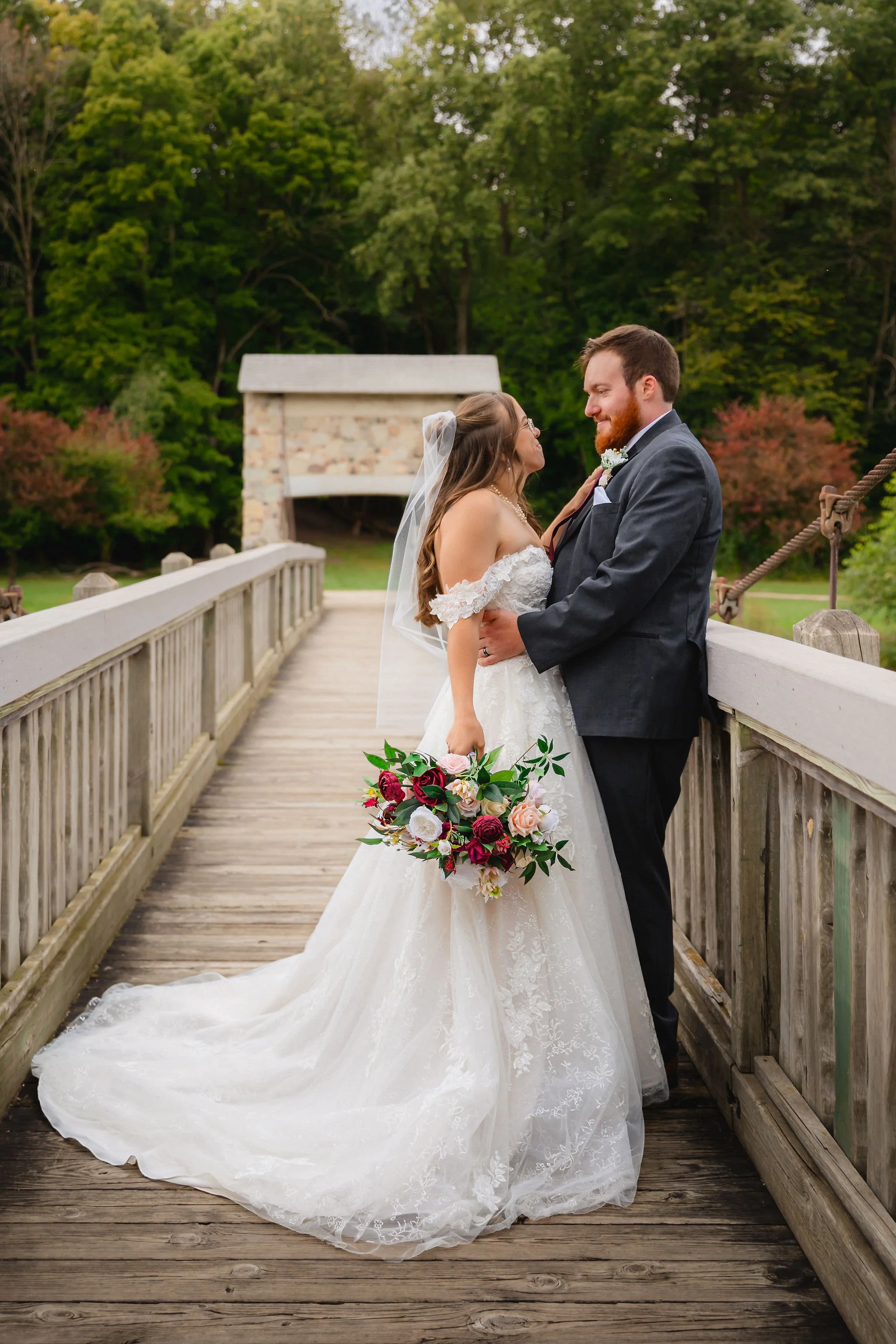 TheJacobsens-Bride&Groom-RusticLensLLC-048.jpg