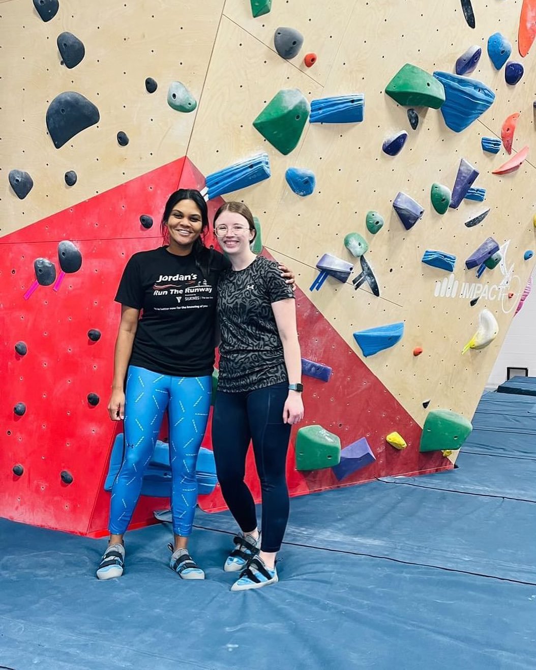 🧗🏼&zwj;♀️Brooke &amp; Rochelle are getting geared up for the Empower Climb @pursuitclimbing this Sunday 9-11am!

We&rsquo;ll be chatting briefly about pelvic health and climbing as well as offering opportunity for grip strength testing, balance tes