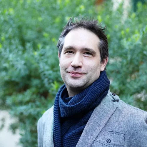 Dr Bram Govaerts