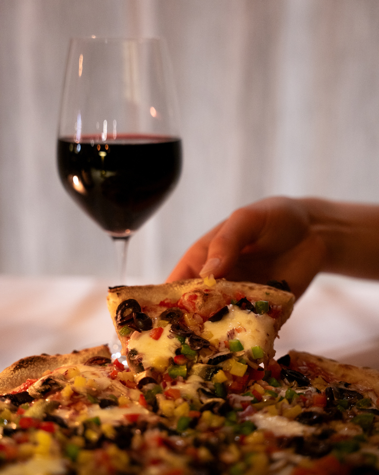 Pizza and wine at Fellini