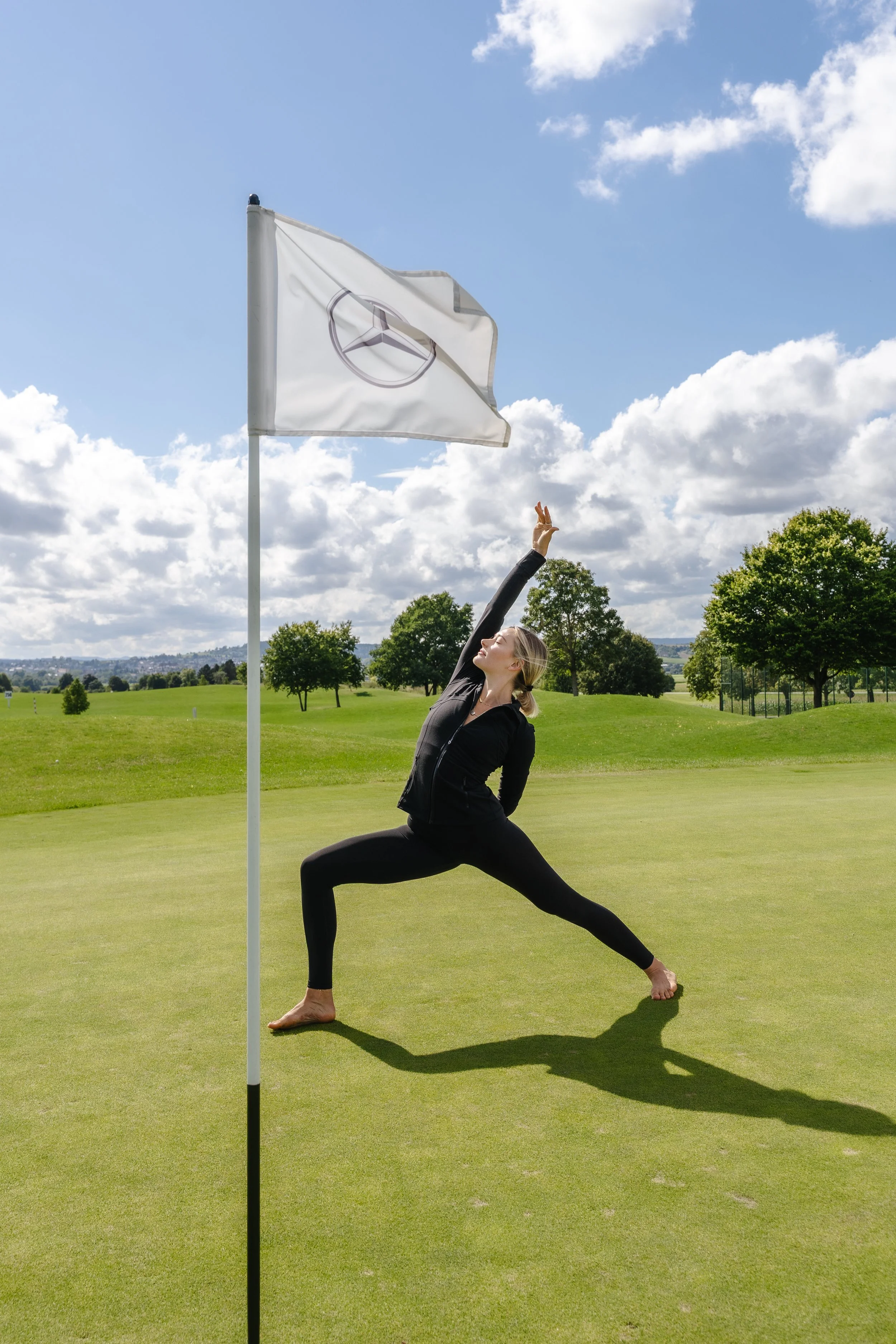 Farah Hassan YogaShoot-1.jpg