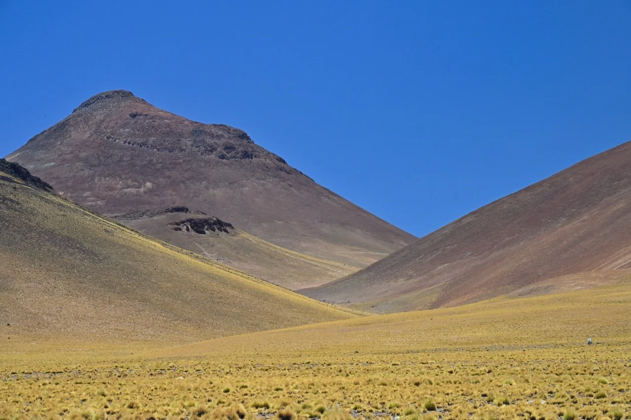  colours and lines, where everywhere