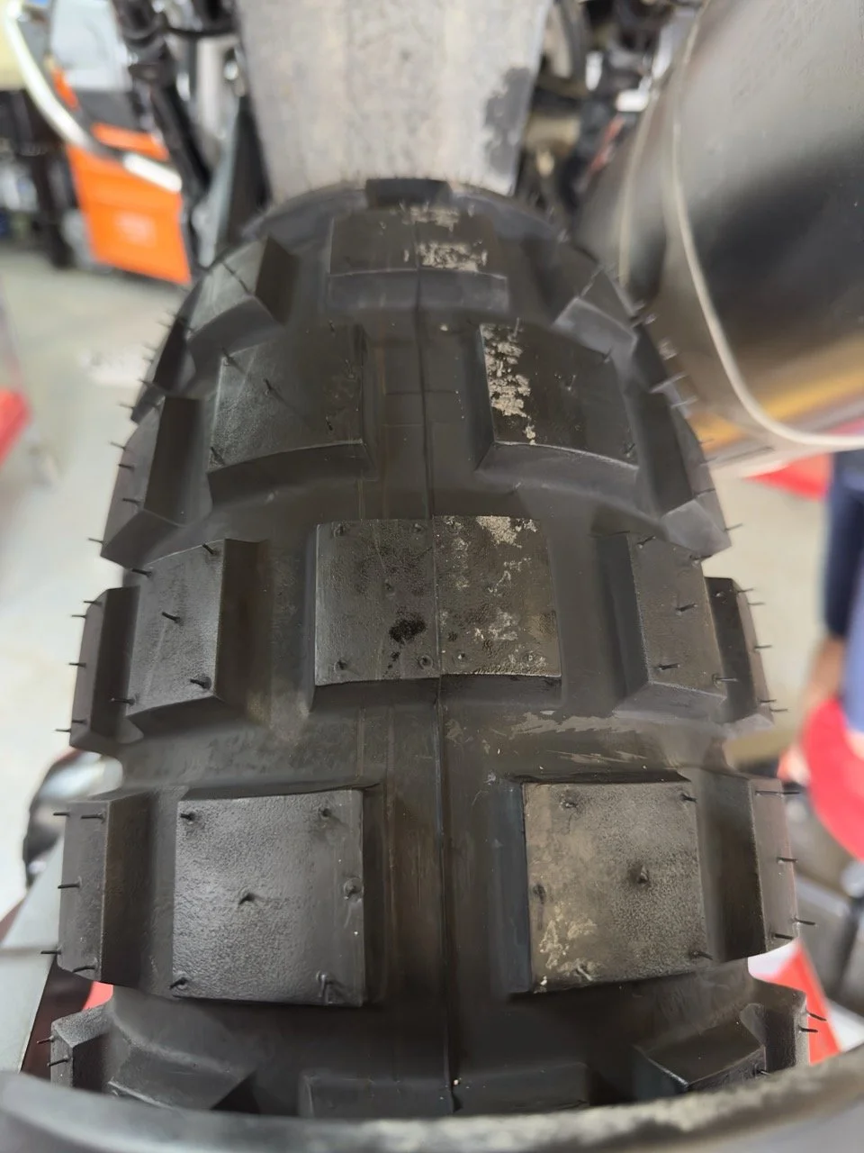  this is the new tire. Very aggressive. I love it.