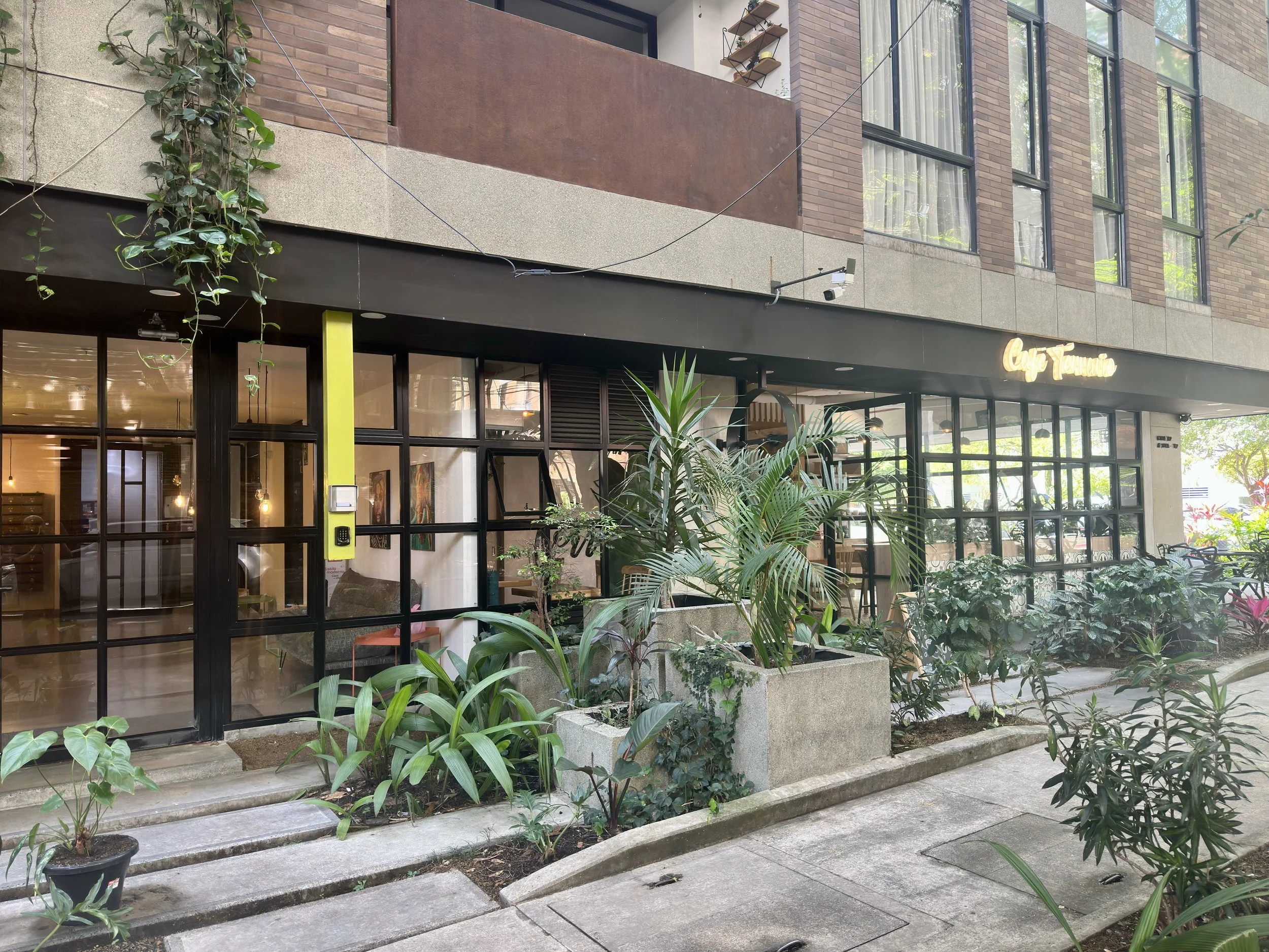 my building entrance with the bistro