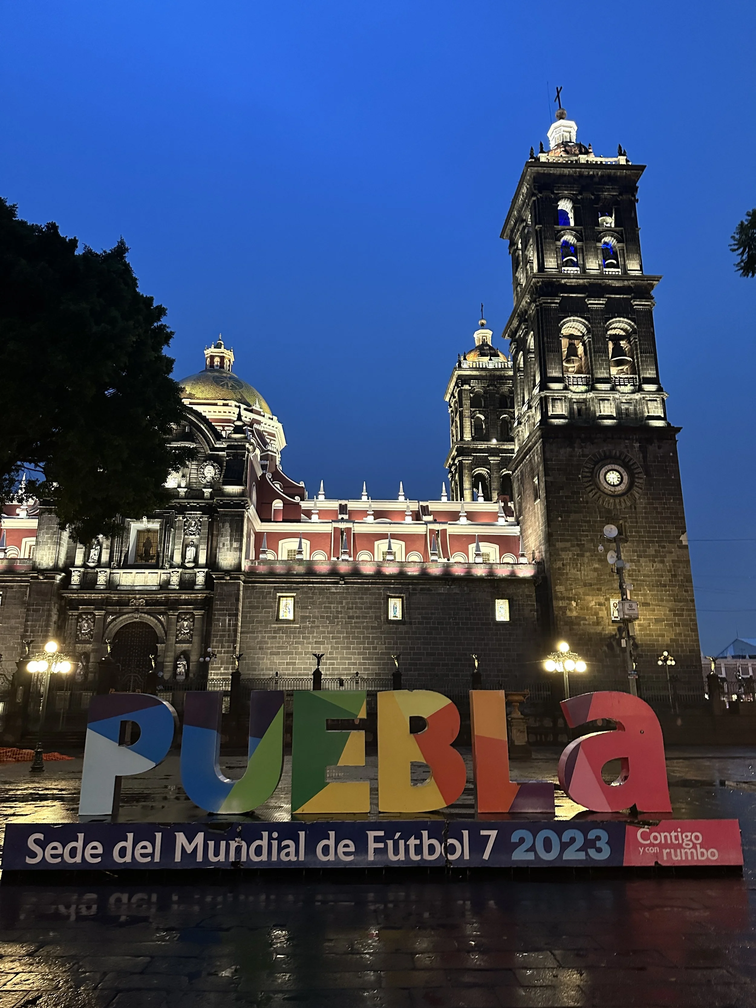 the rest of the pics are night Puebla, stunning
