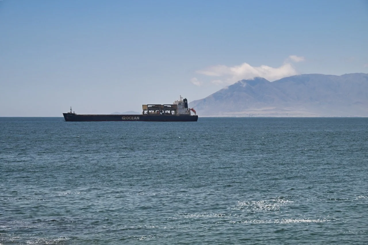 it is a big comercial port