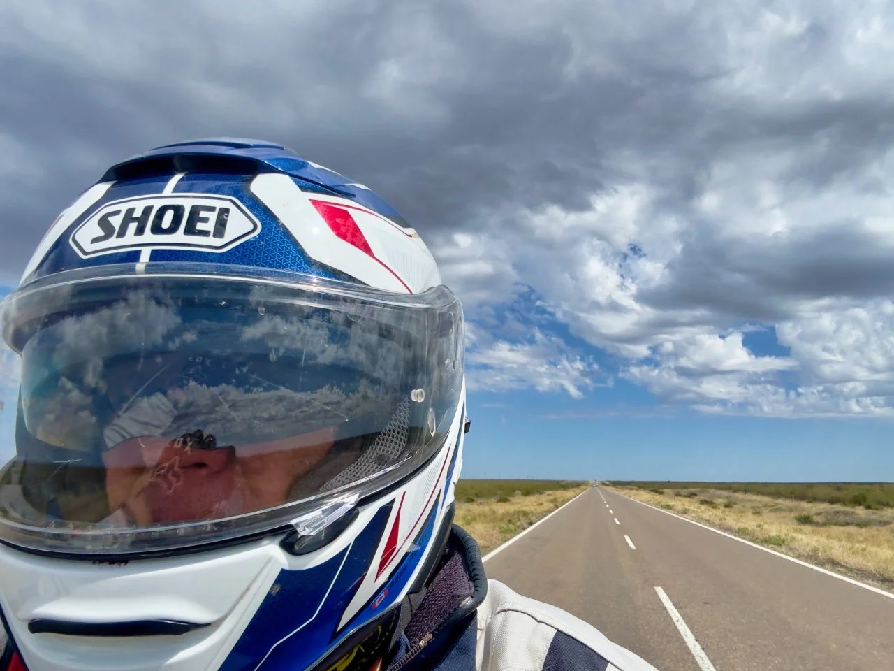 Straight line behind me