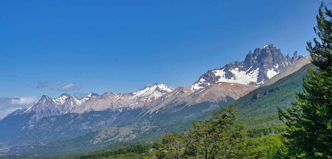  Nice mountain range.