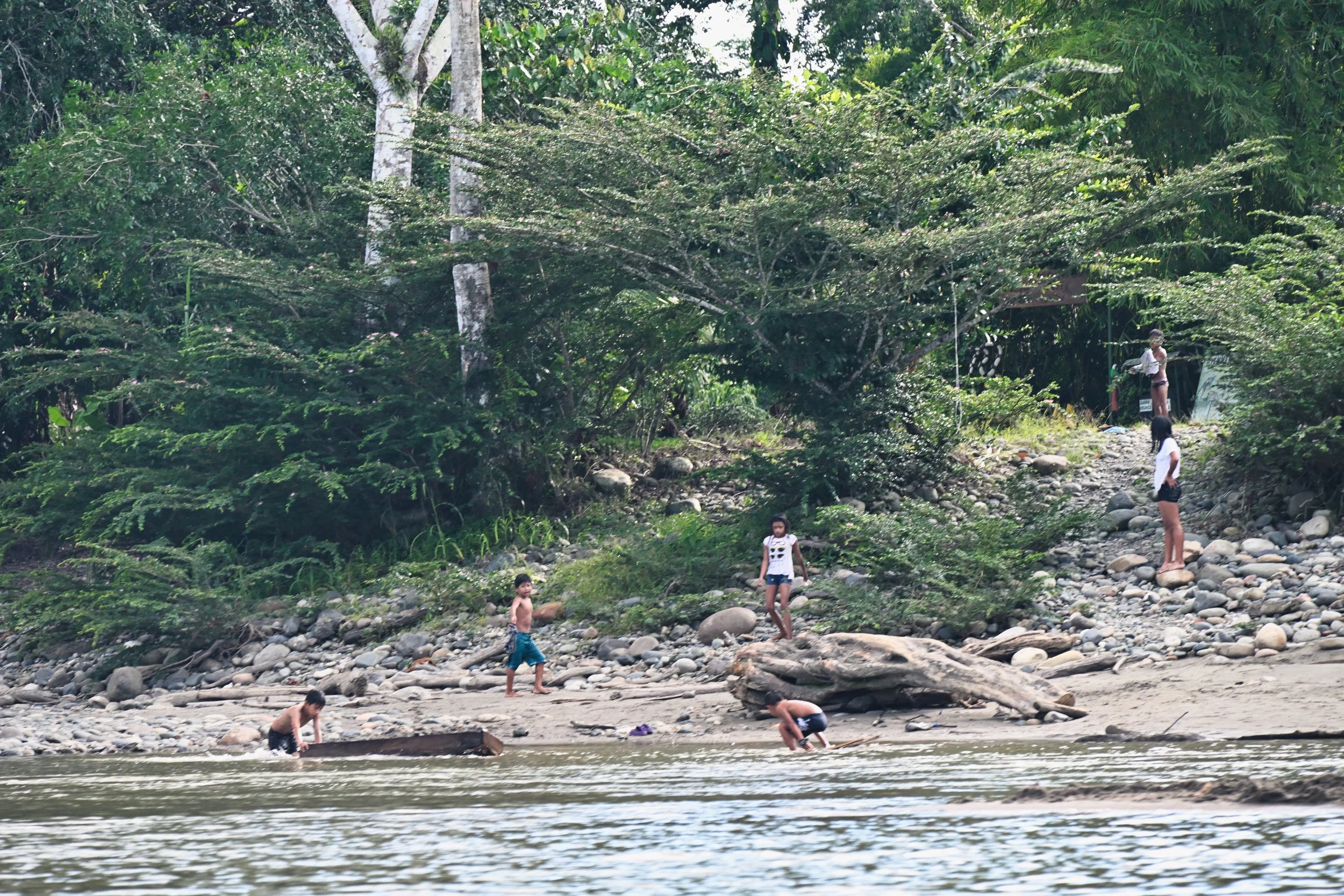 don't they have a computer games to play???