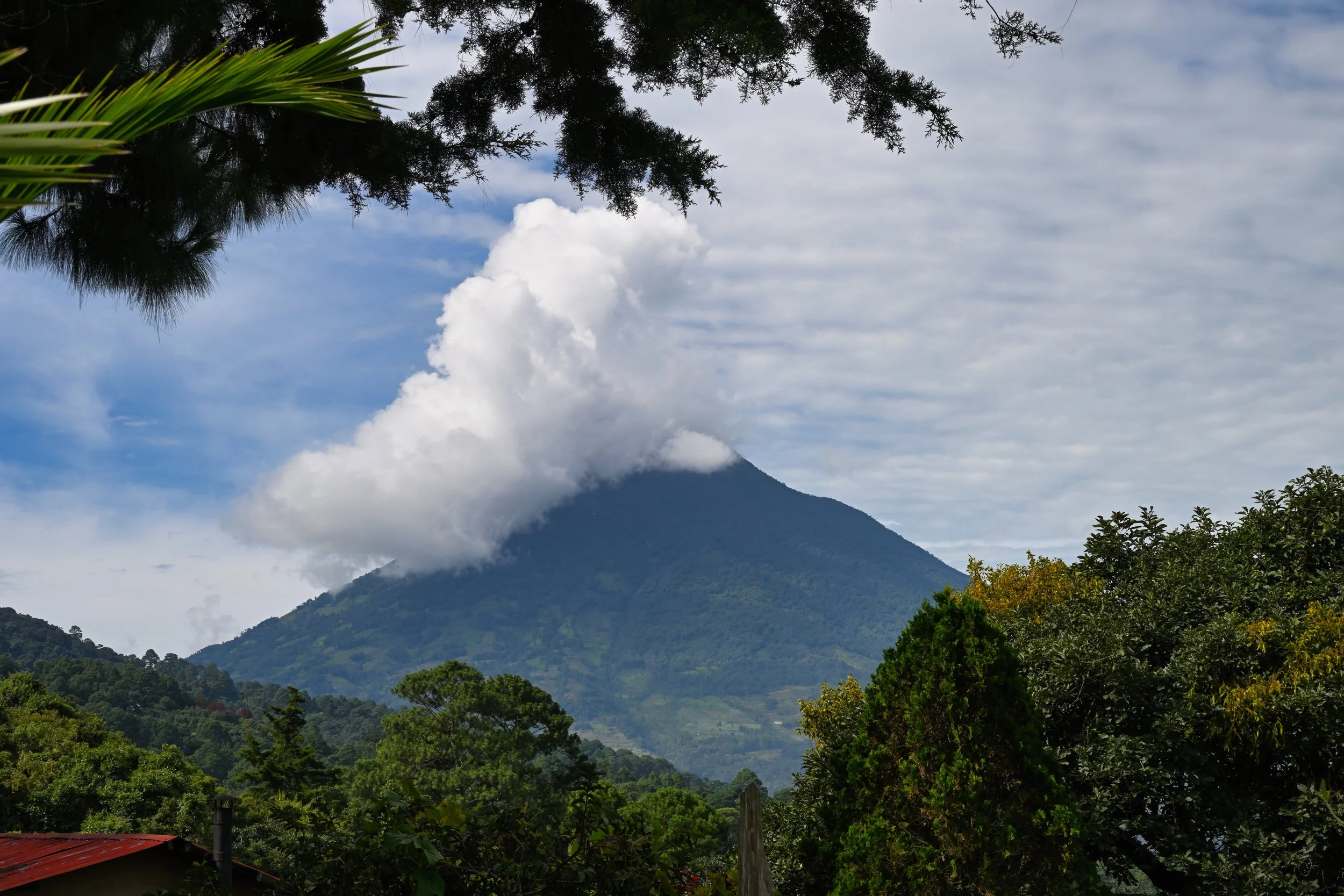 another volcano - La Agua