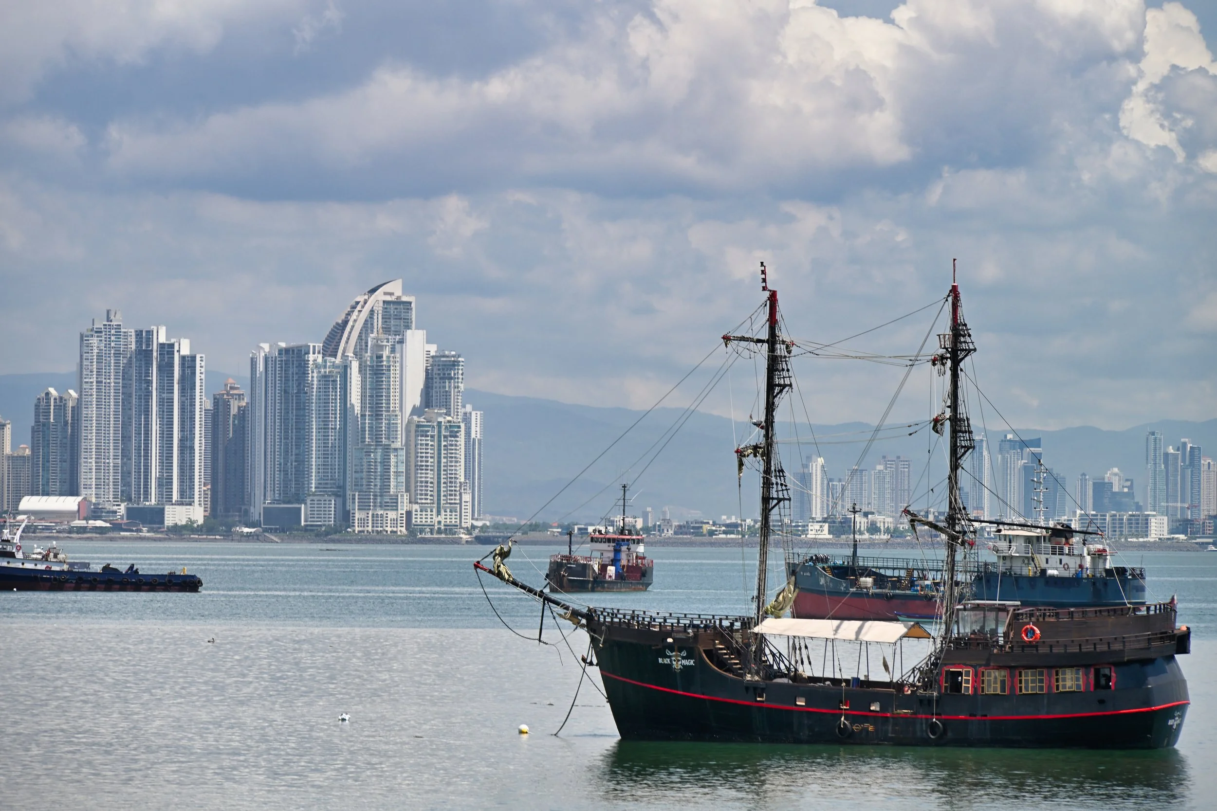 the Pirates are coming!