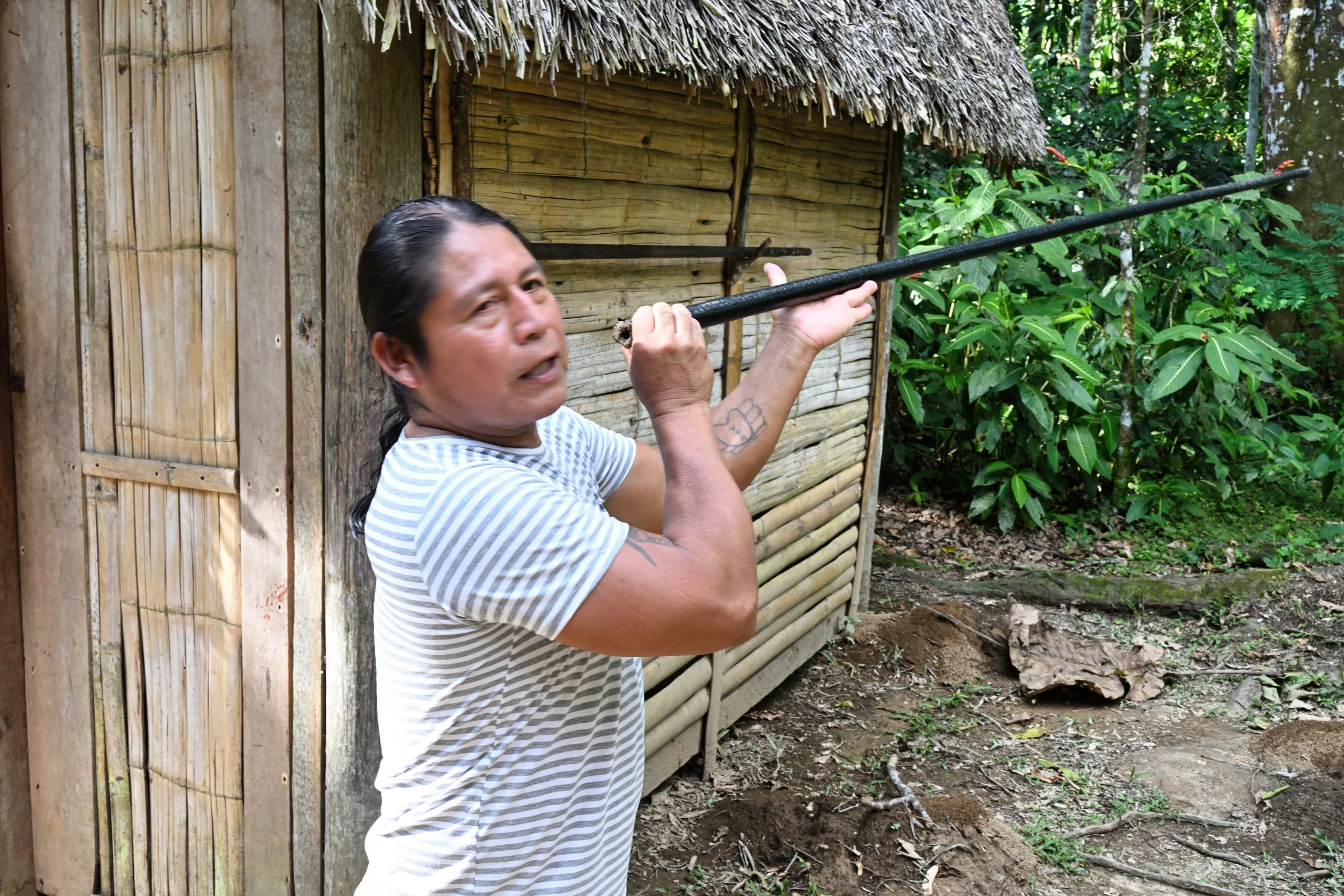 trying to tech me how to kill