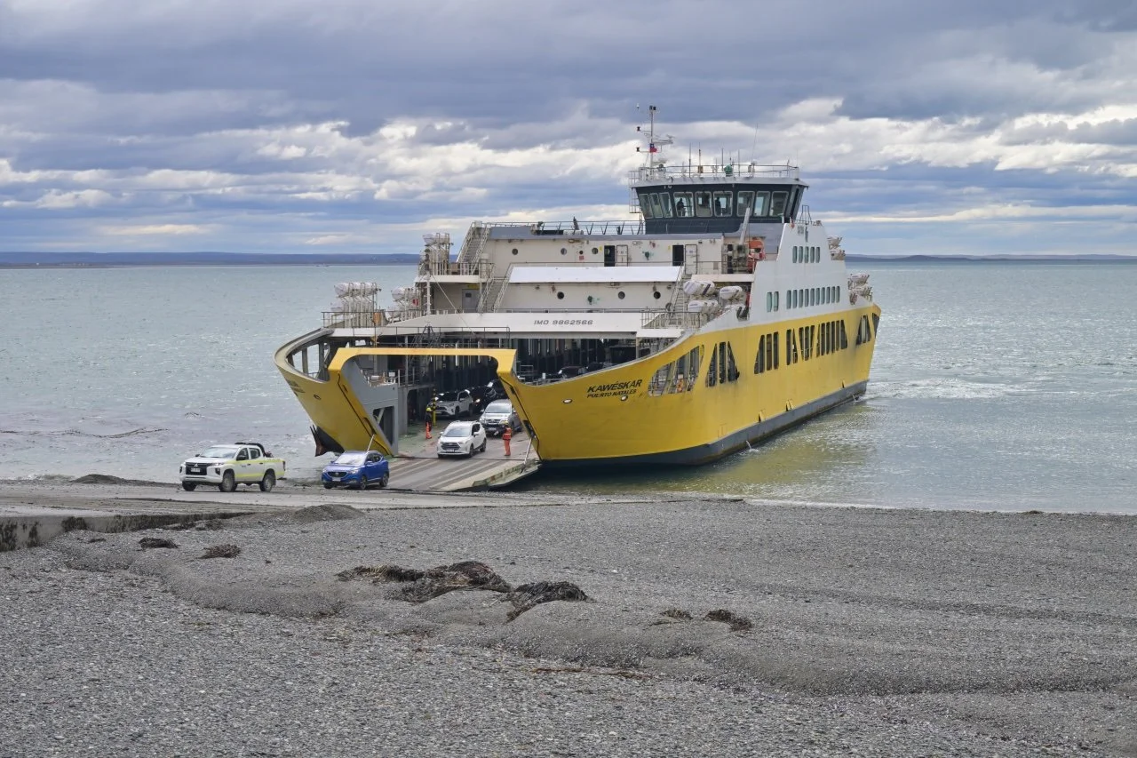  this is on the other side, getting off the ferry.