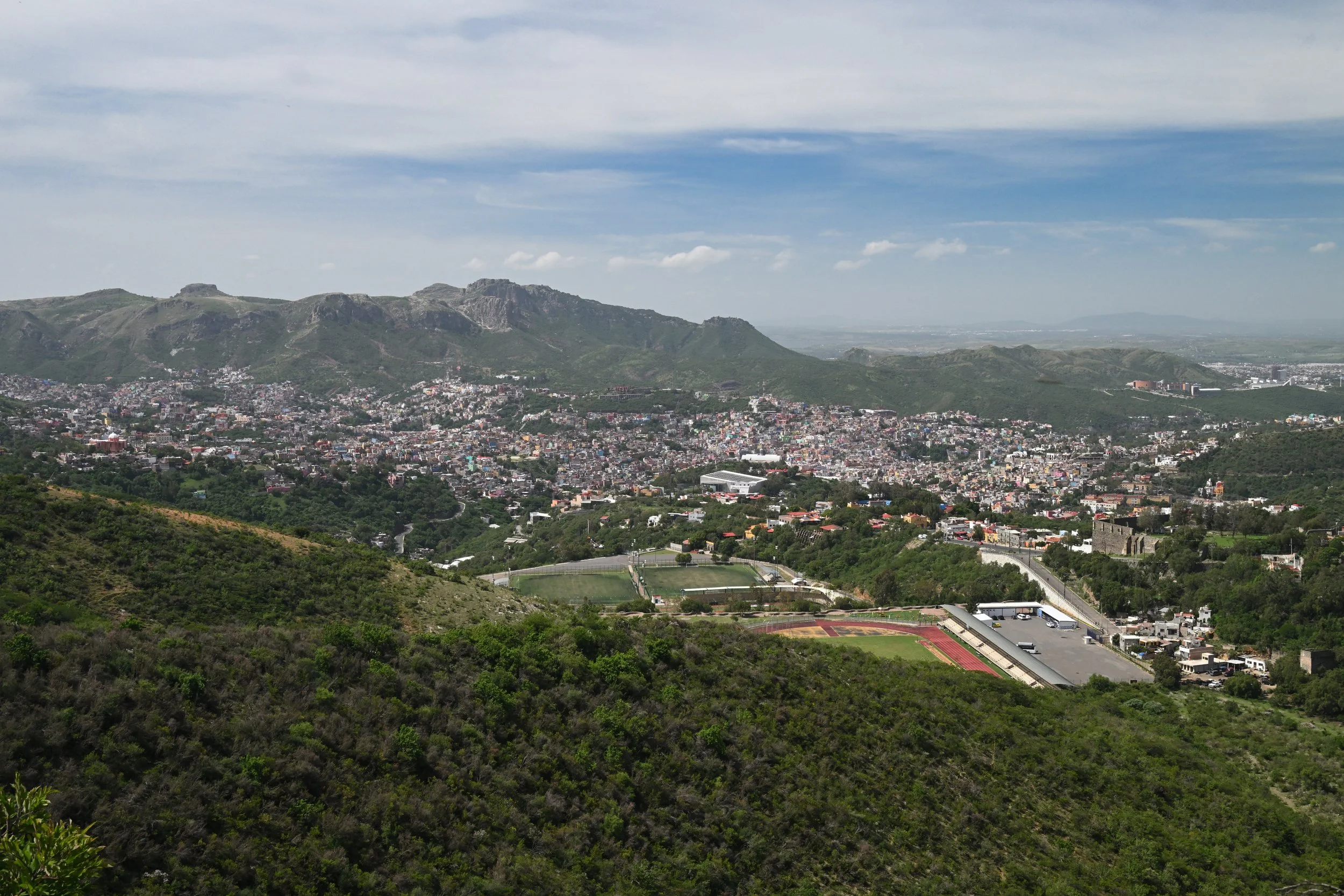gaining altitude above Guanajuato