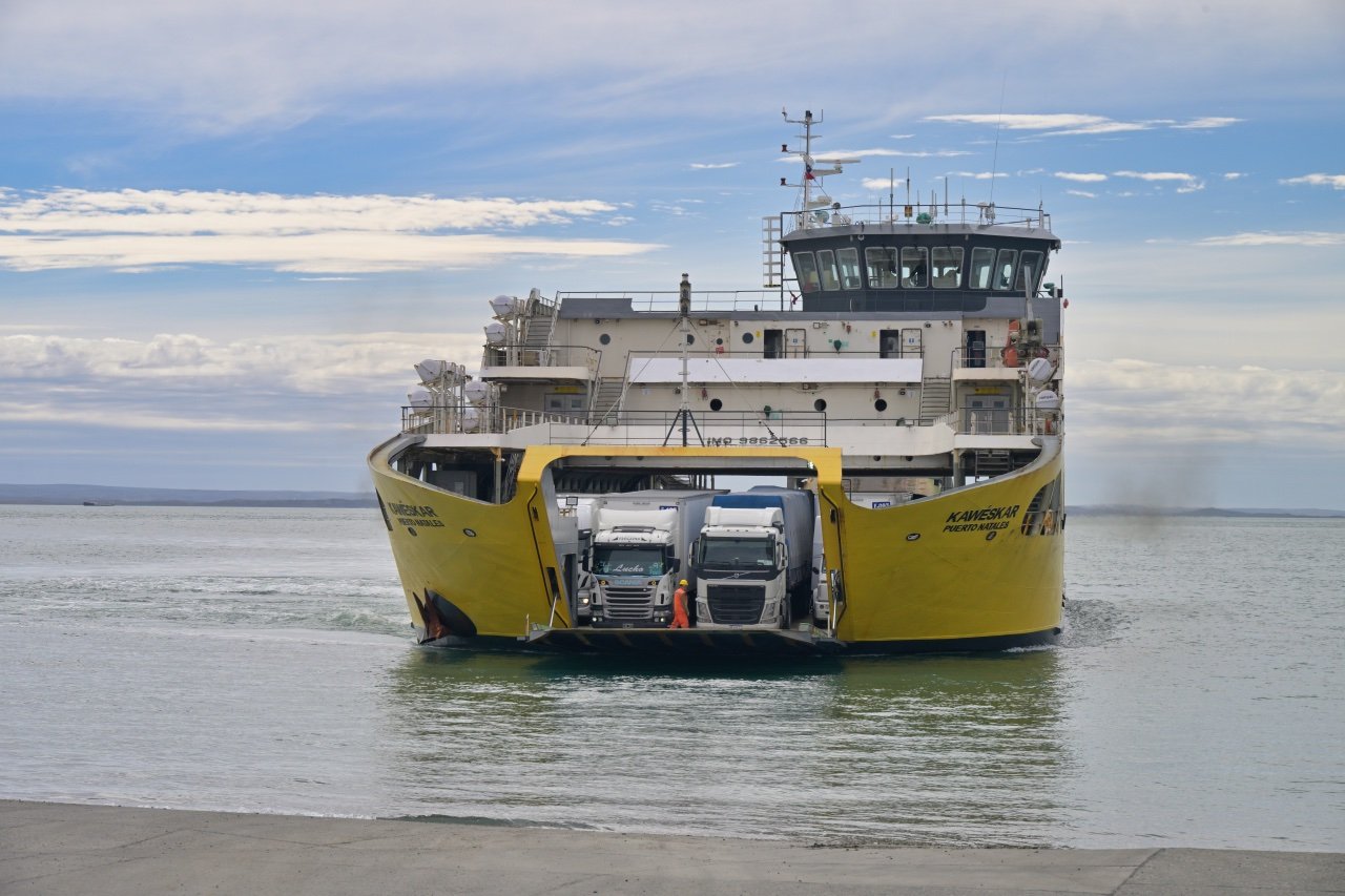 ready to beach the ship