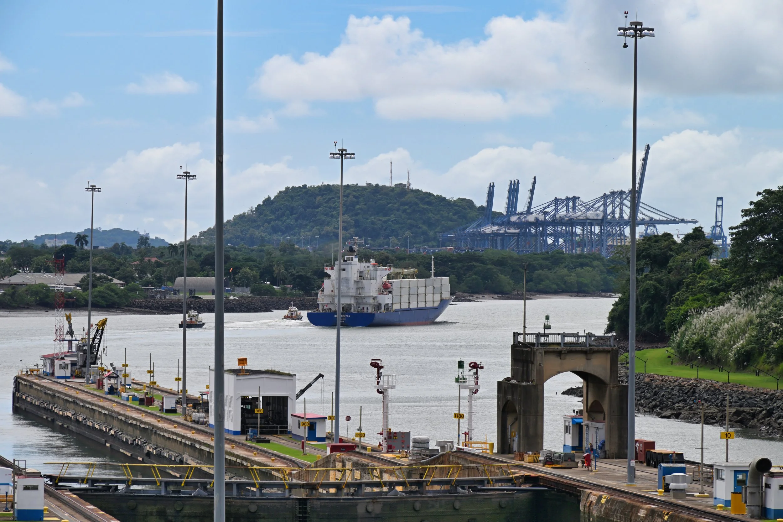 sailing towards the Pacfic