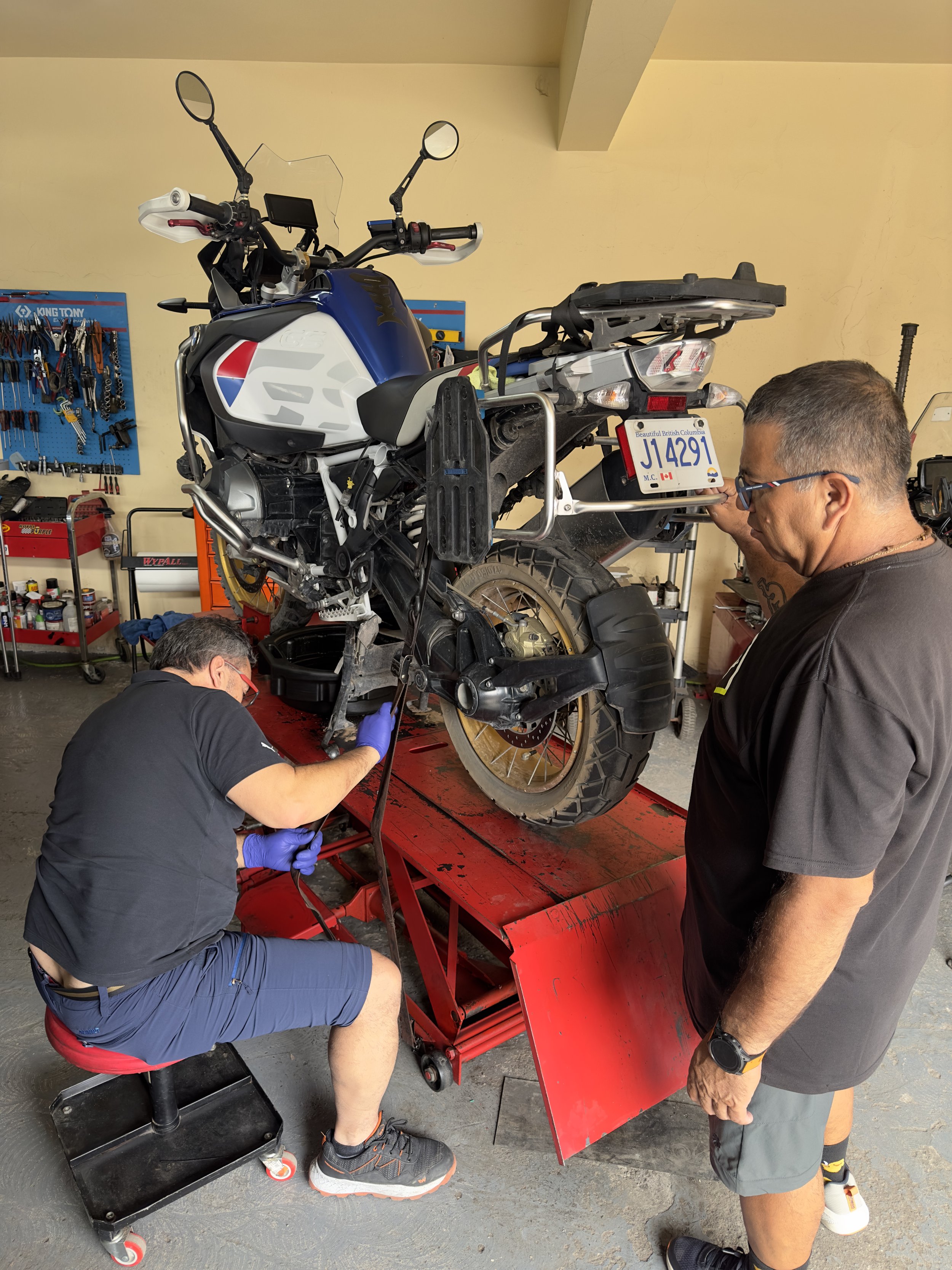 Luis, on the left and his friend who was helping the whole afternoon