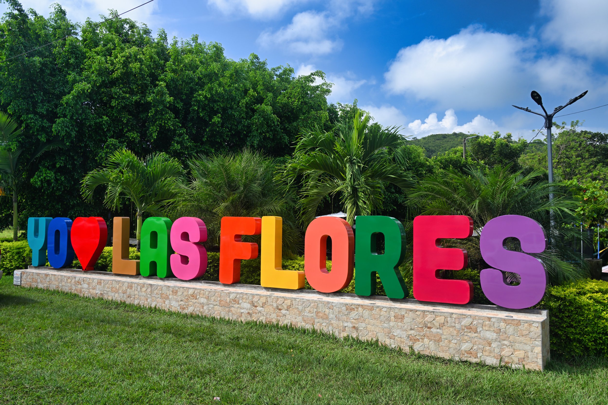 every city has a sign like this, very nice