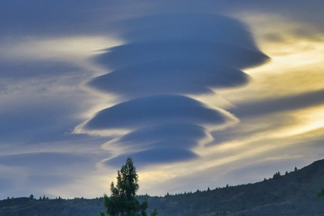  morning clouds in Cochrane, very very cool