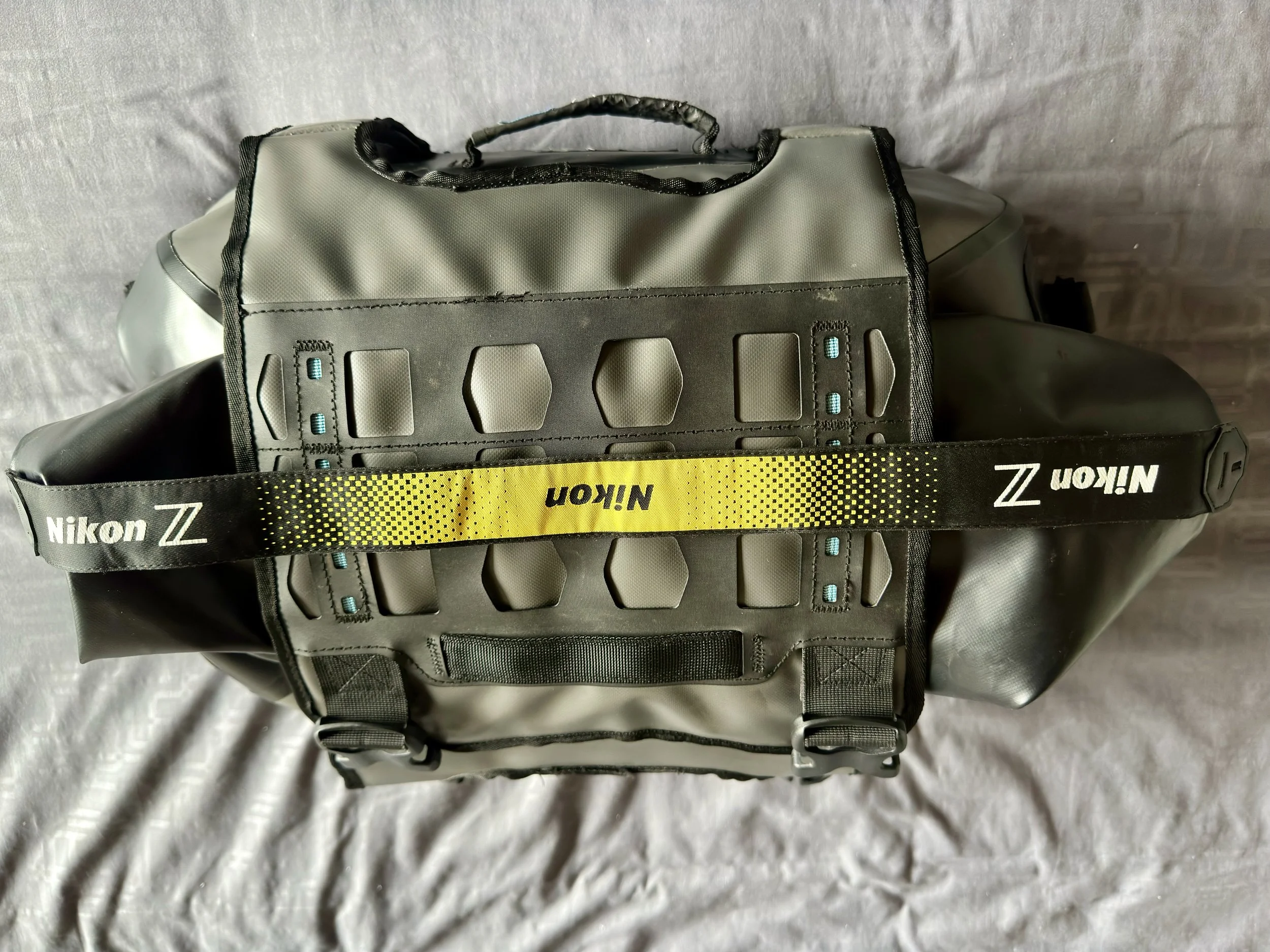 my travel bag. I left the harness at home so I had to improvise