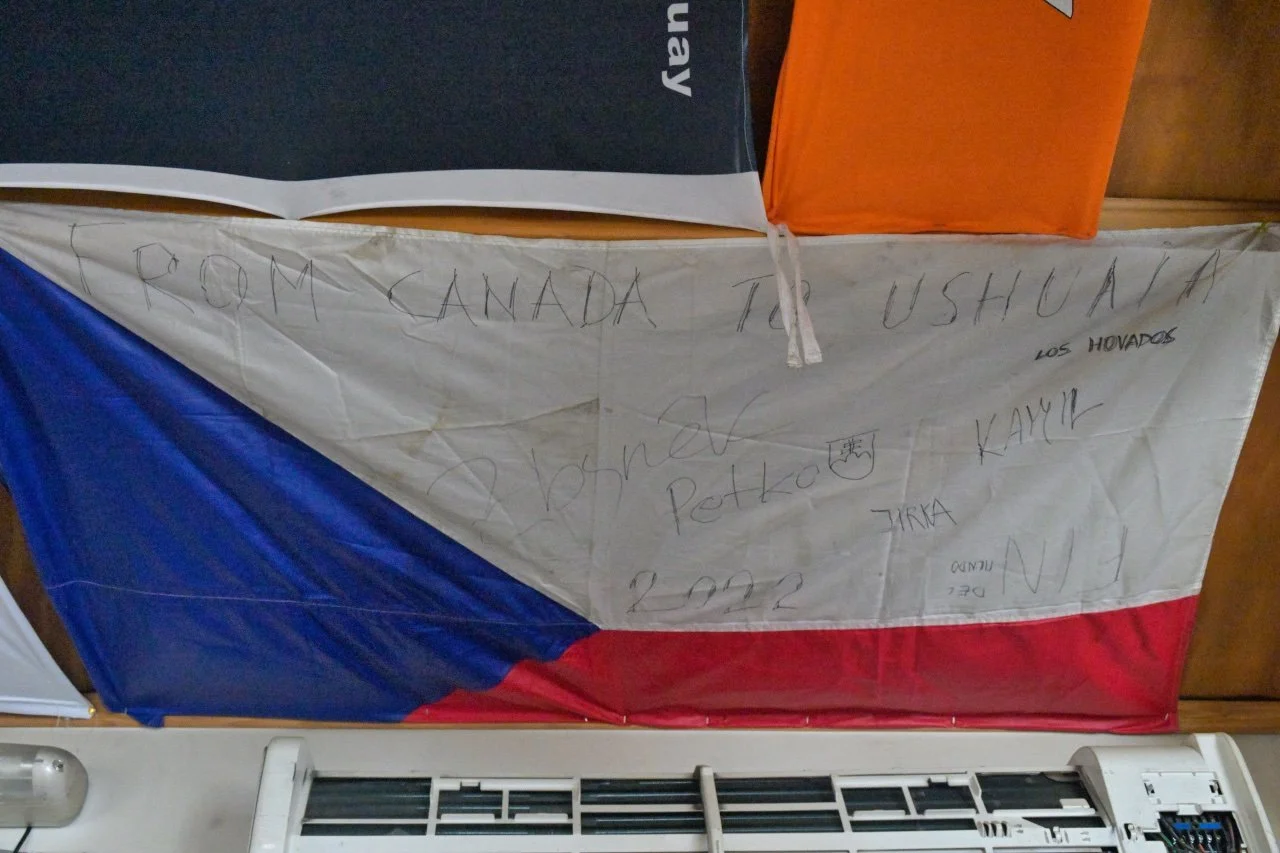 more Czechs from Canada