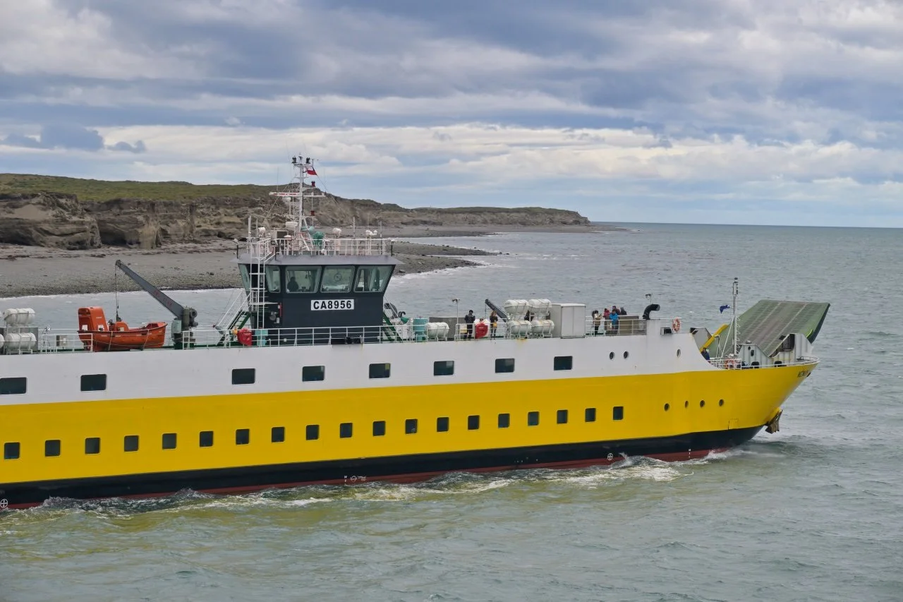  another ferry going somewhere