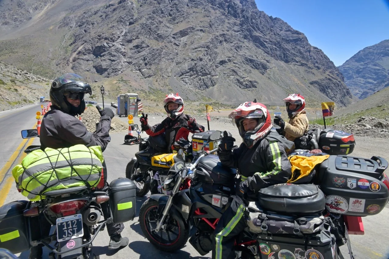  friendly guys from Ecuador