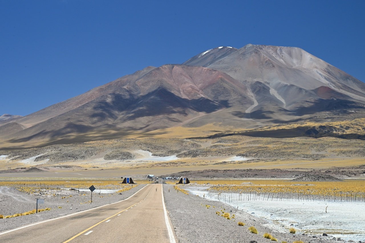 Argentinian border crossing, but not the actual border