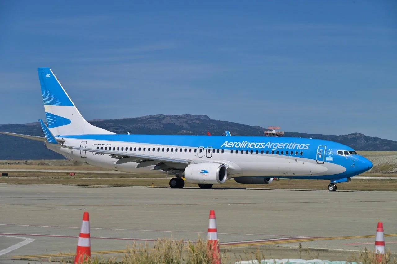  that used to be my airplane, I think I still know how to start it