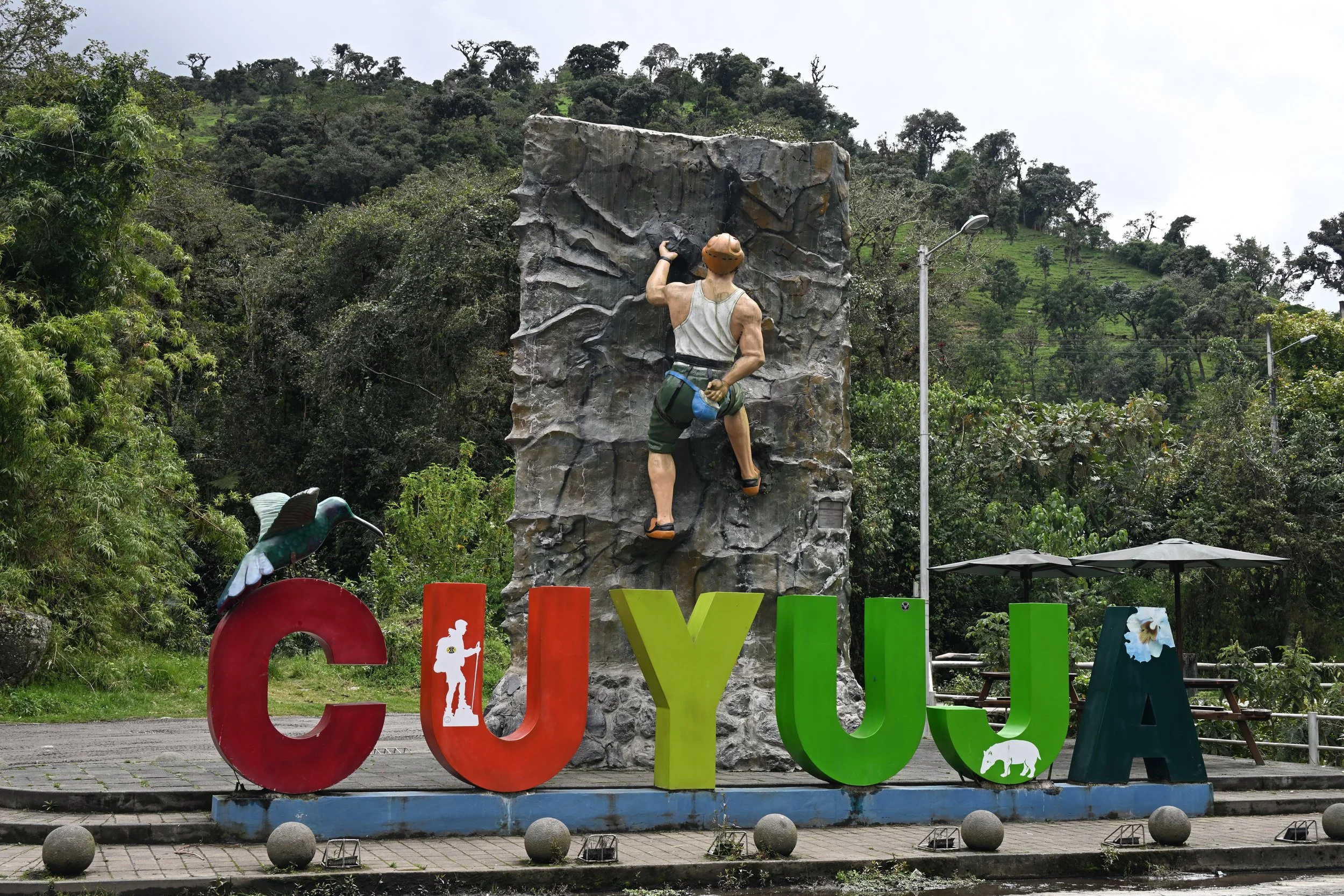 must be lots of climbing here