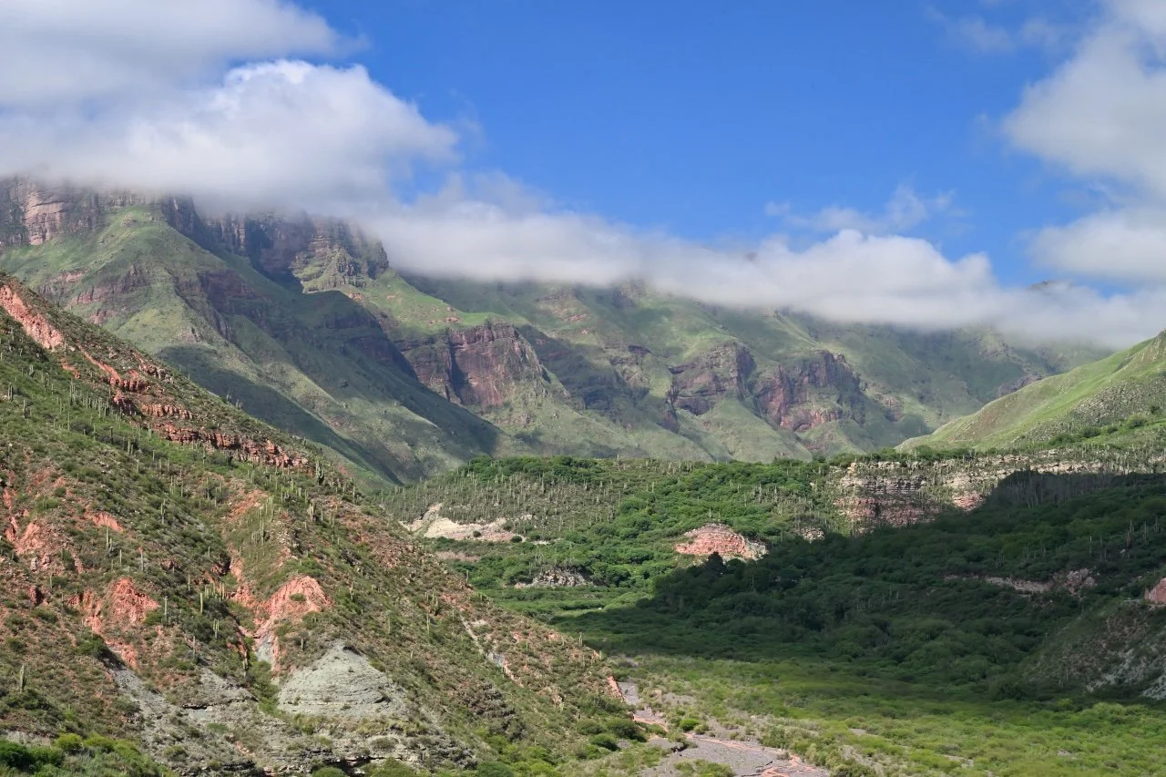  this reminds me the valley of seven peaks in Banff national Park
