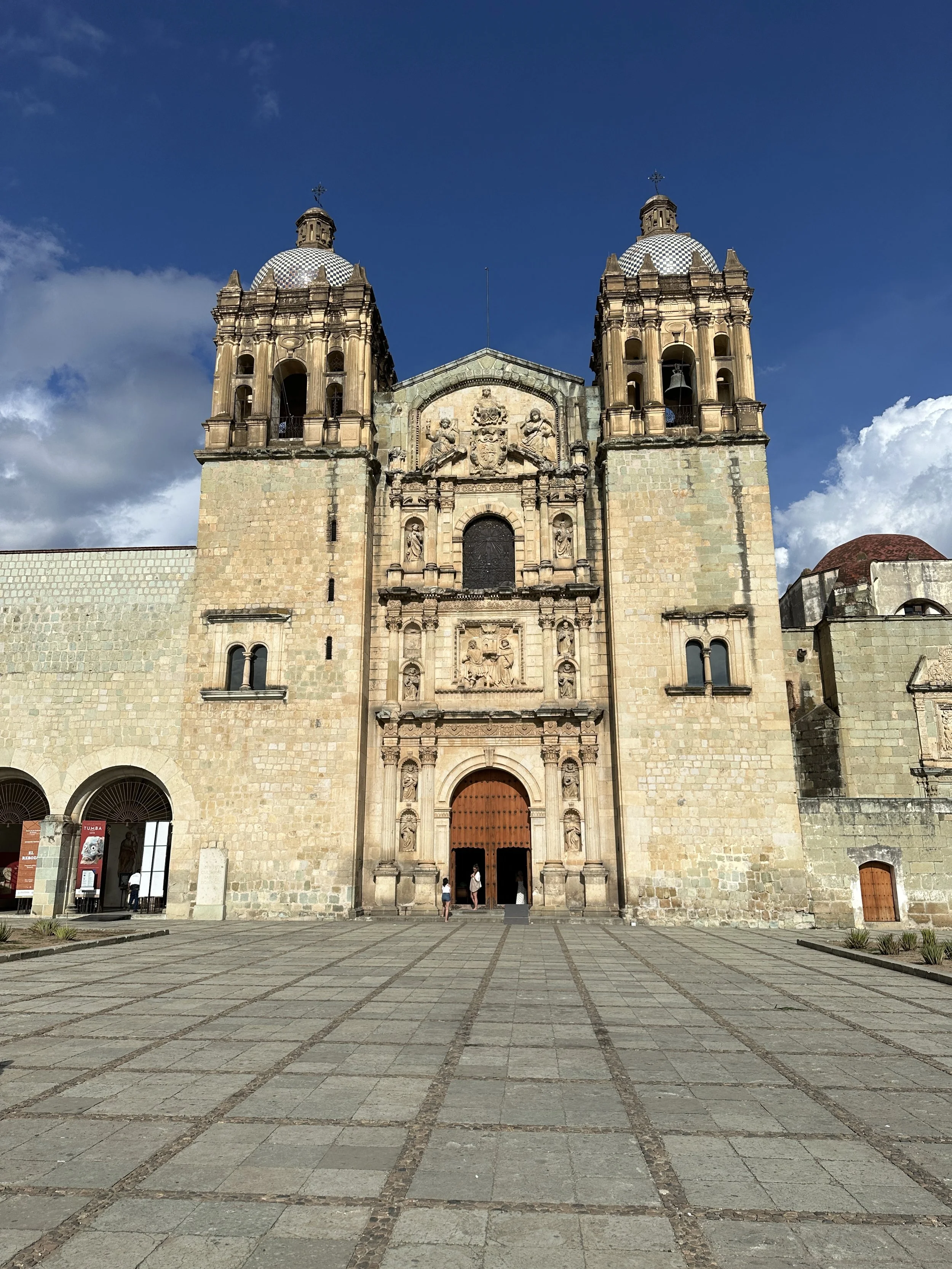 look, another church ...