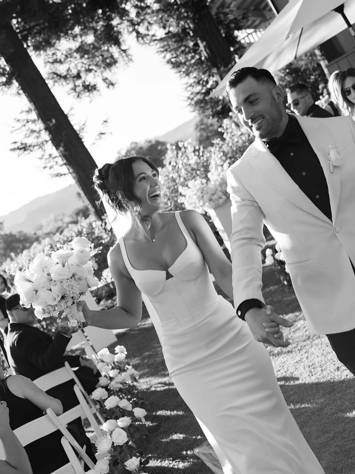 A year ago in Napa, Tiana &amp; Michael&rsquo;s wedding played out like the perfect Hallmark movie. Vineyards as the backdrop, love as the script and every moment unfolding like a scene you never want to end. 
Happy anniversary to a timeless story st